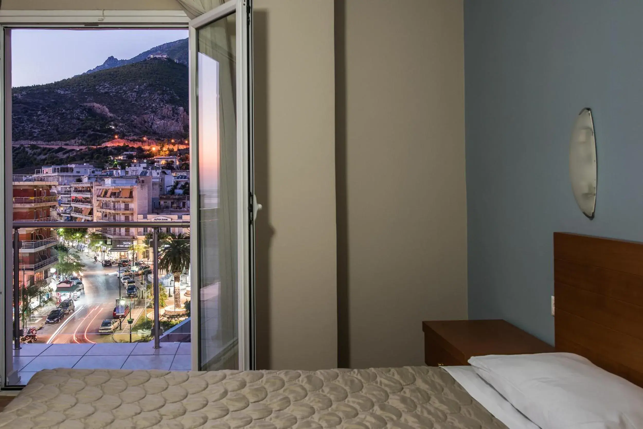 Comfort Triple Room in Grand Olympic Hotel Loutraki Comfort Triple Room in Grand Olympic Hotel Loutraki