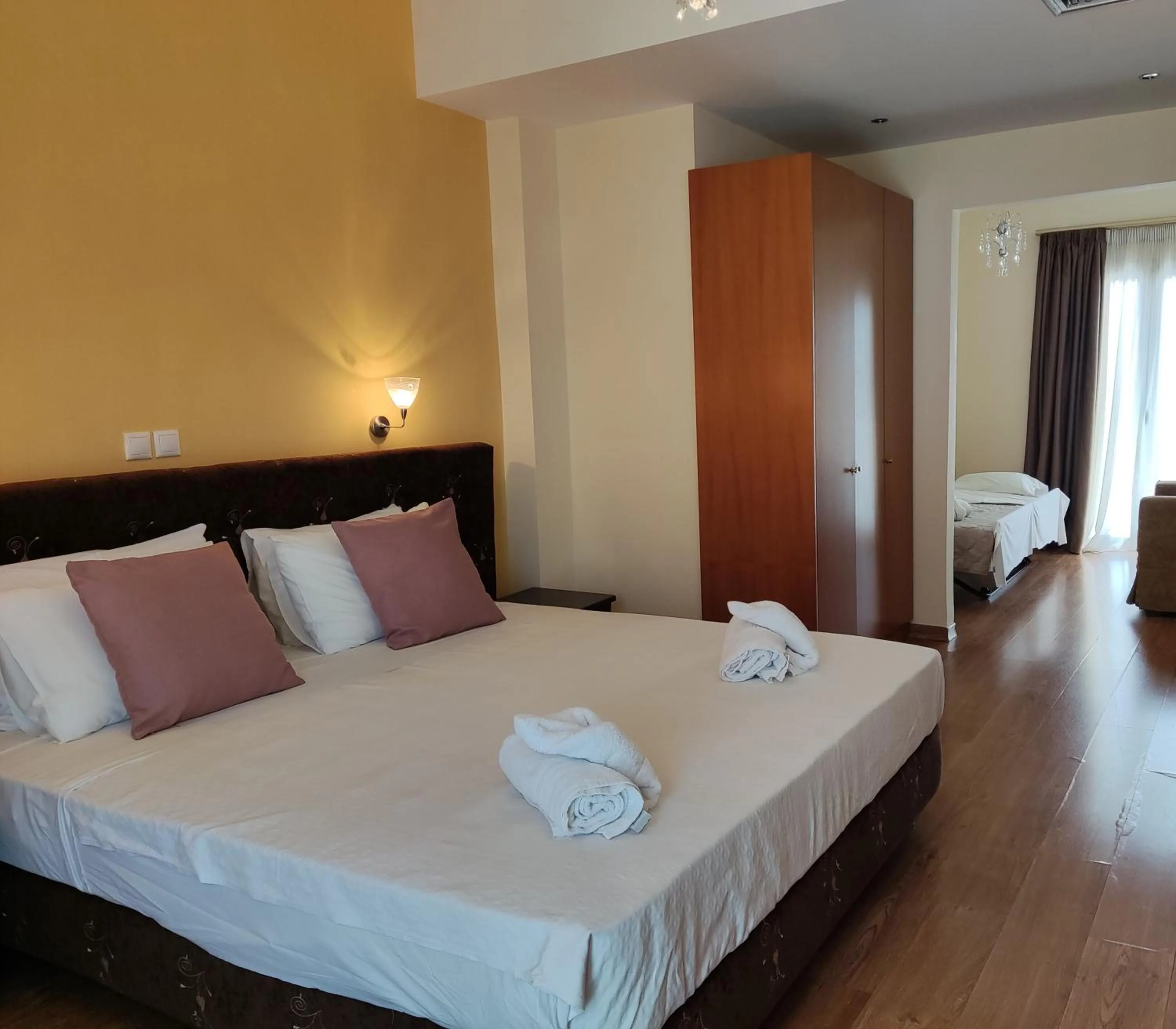 Bed in Grand Olympic Hotel Loutraki