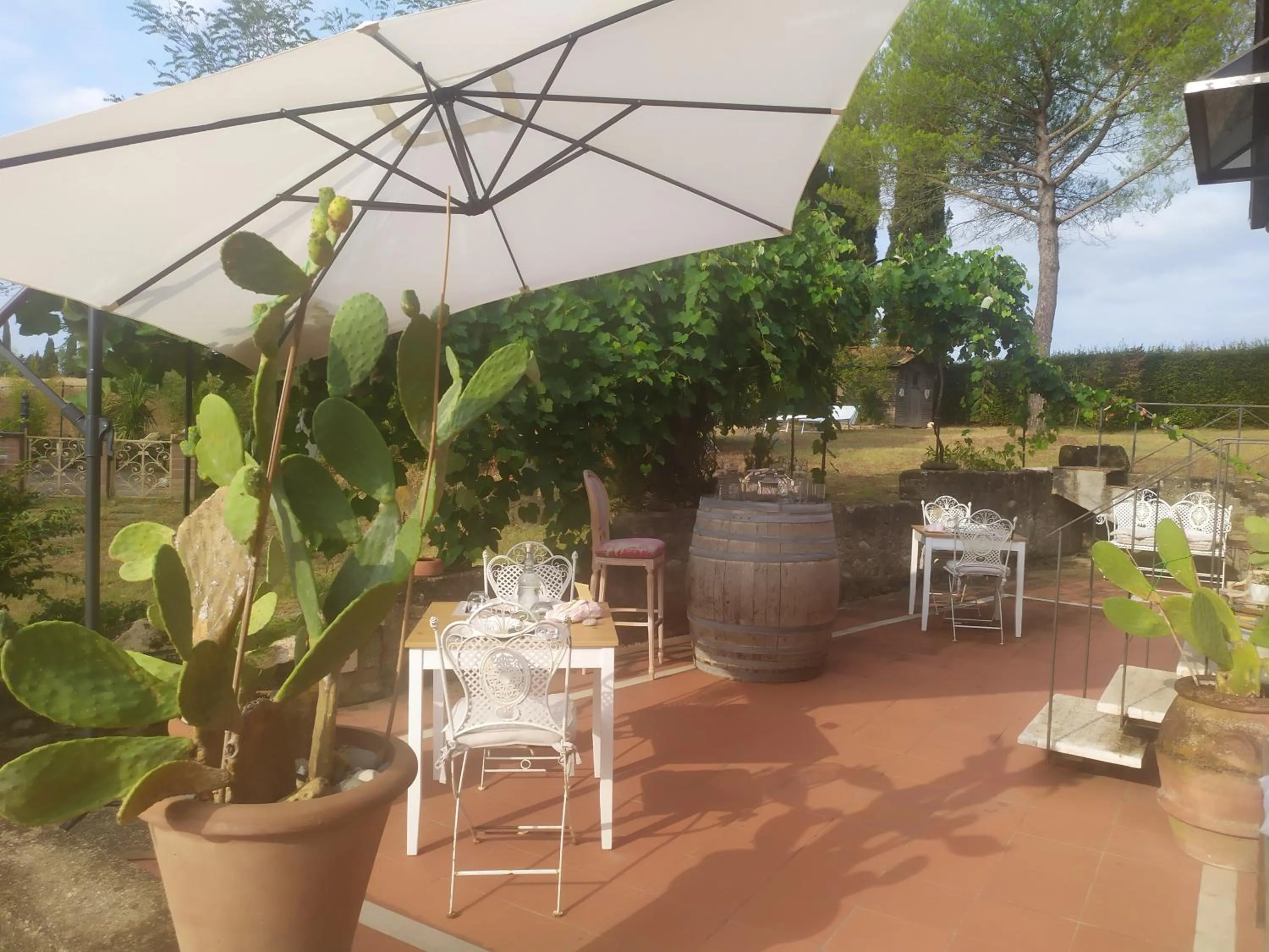 Patio in DAGO Farmhouse