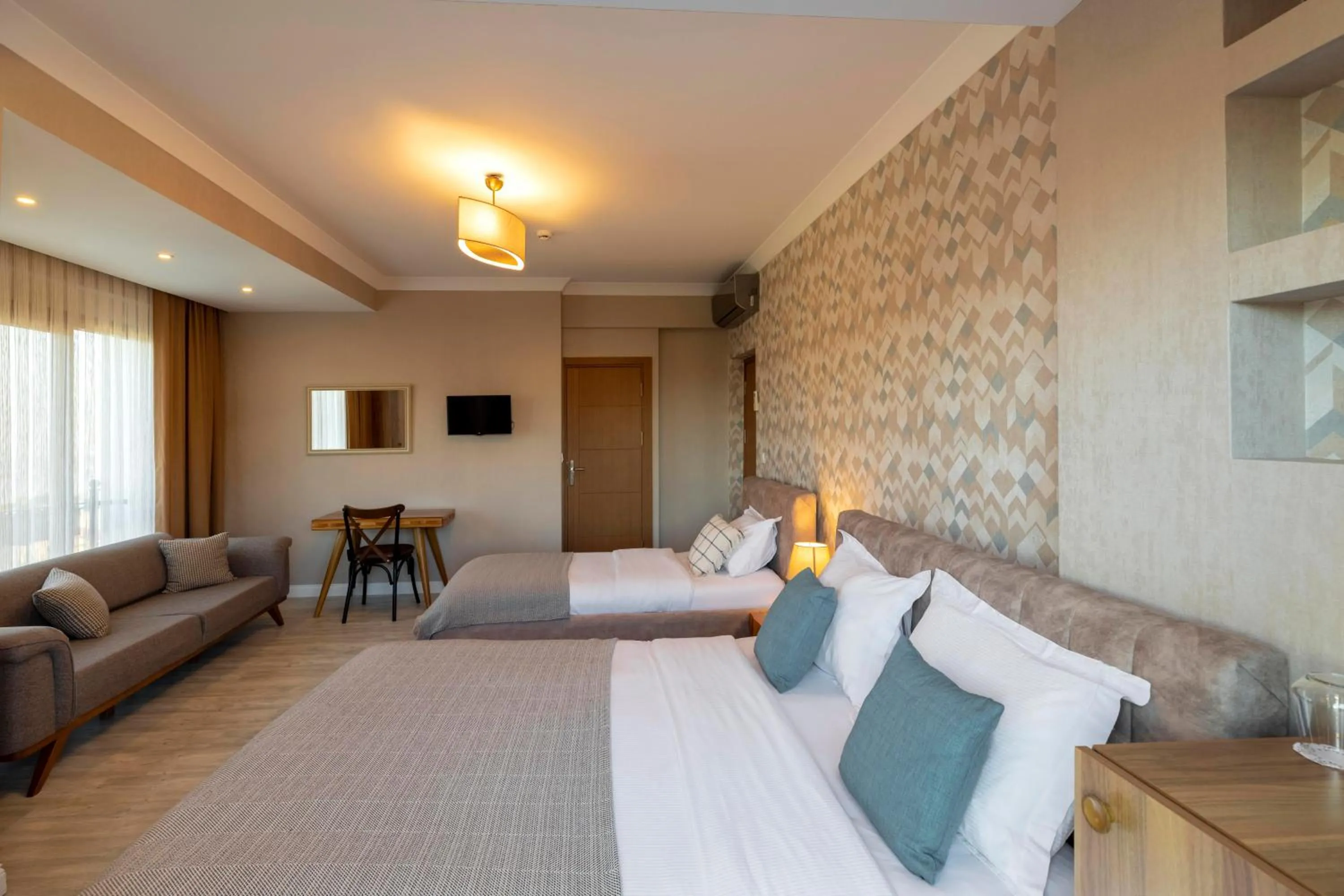 Seating area, Bed in Lagun Palas