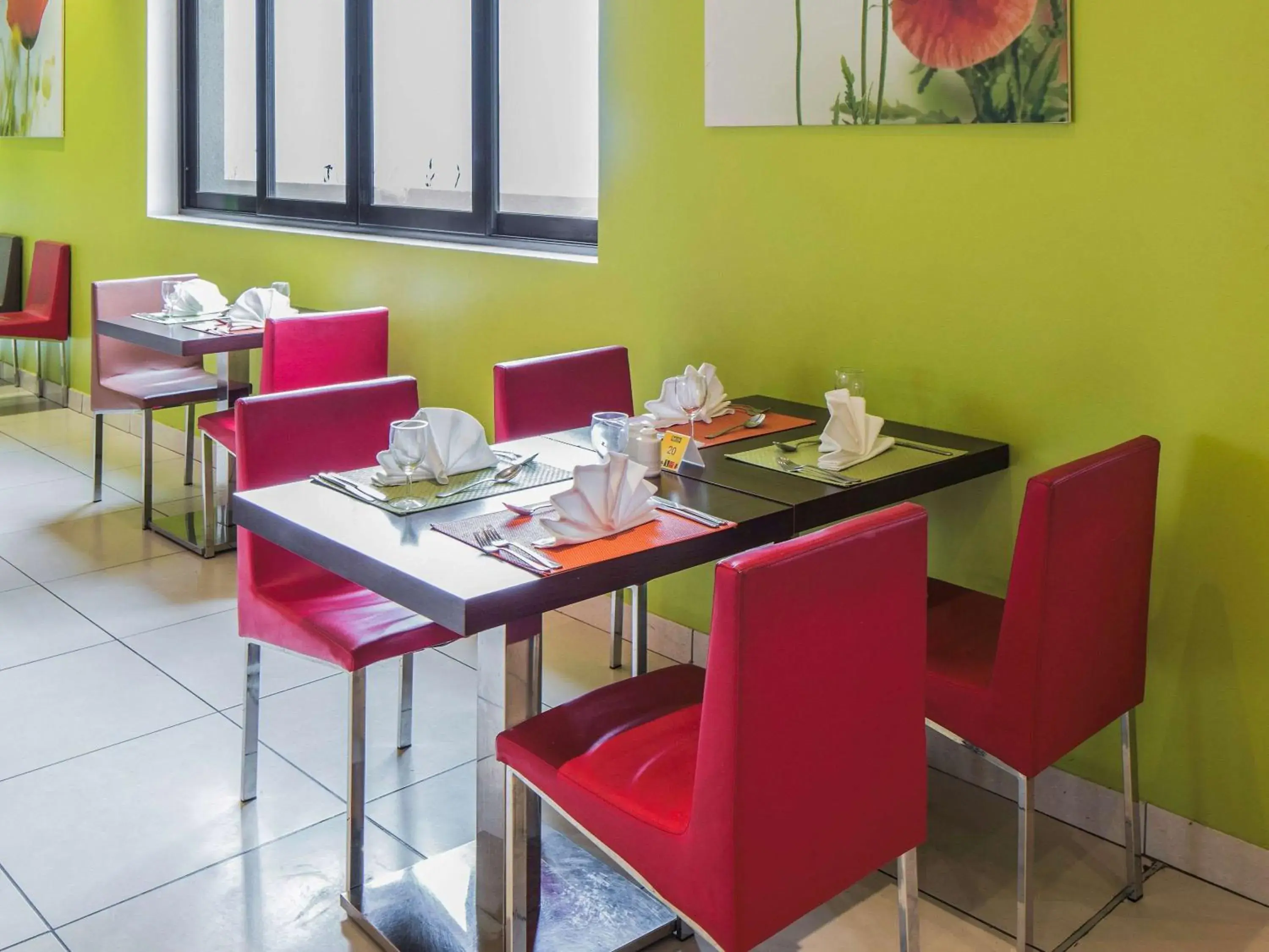 Restaurant/places to eat in Ibis Constantine Restaurant/places to eat in Ibis Constantine