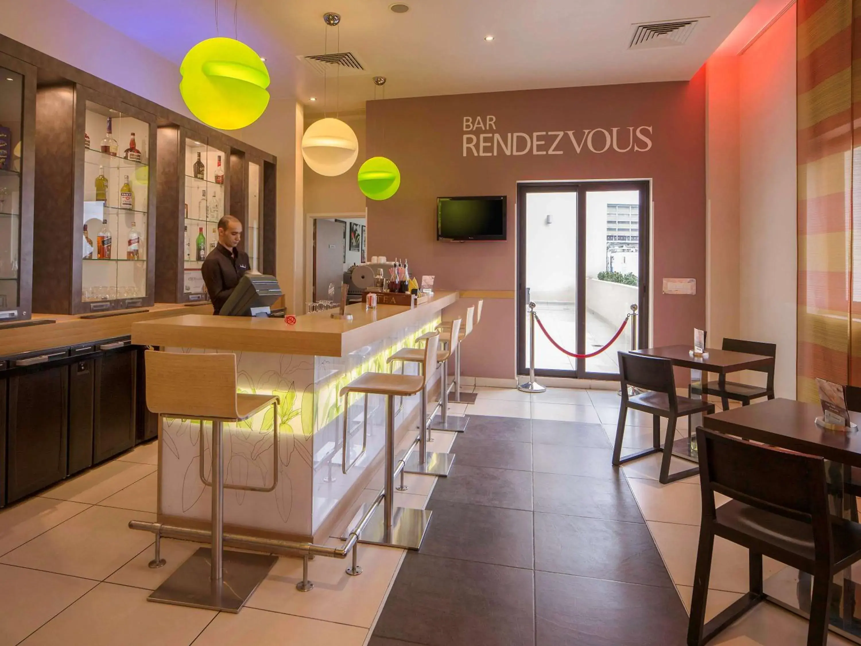 Lounge or bar in Ibis Constantine Lounge or bar in Ibis Constantine
