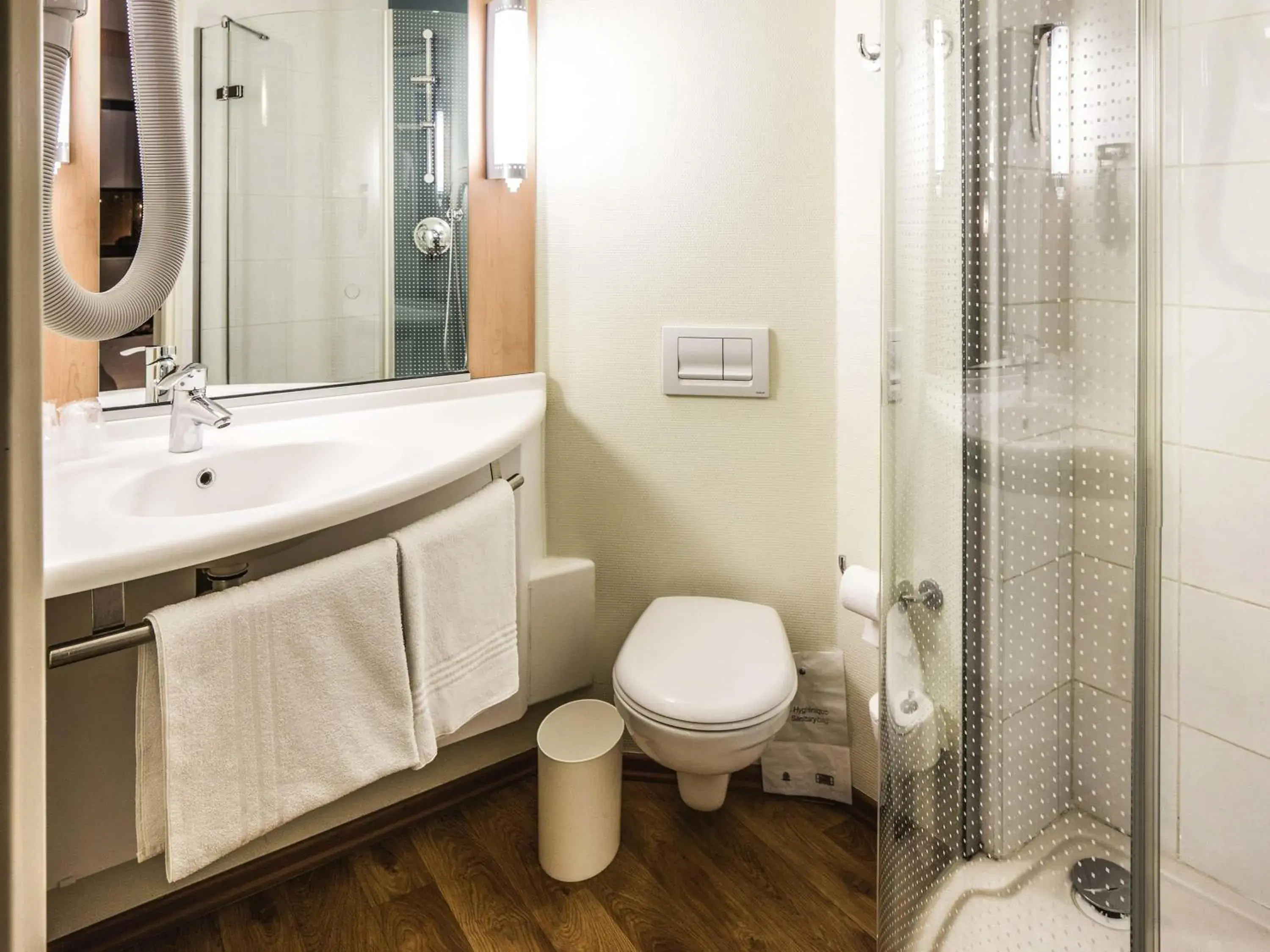 Bedroom in Ibis Constantine Bedroom in Ibis Constantine