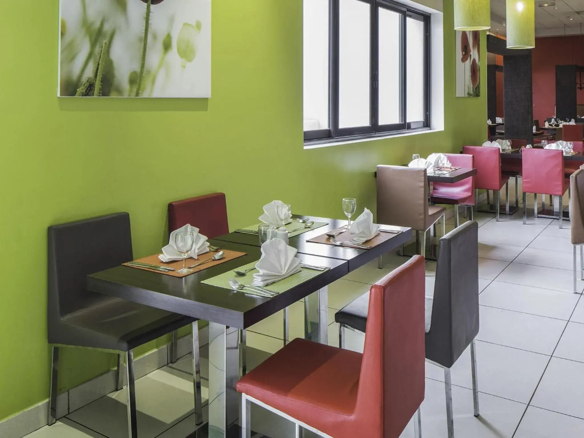Restaurant/places to eat in Ibis Constantine Restaurant/places to eat in Ibis Constantine