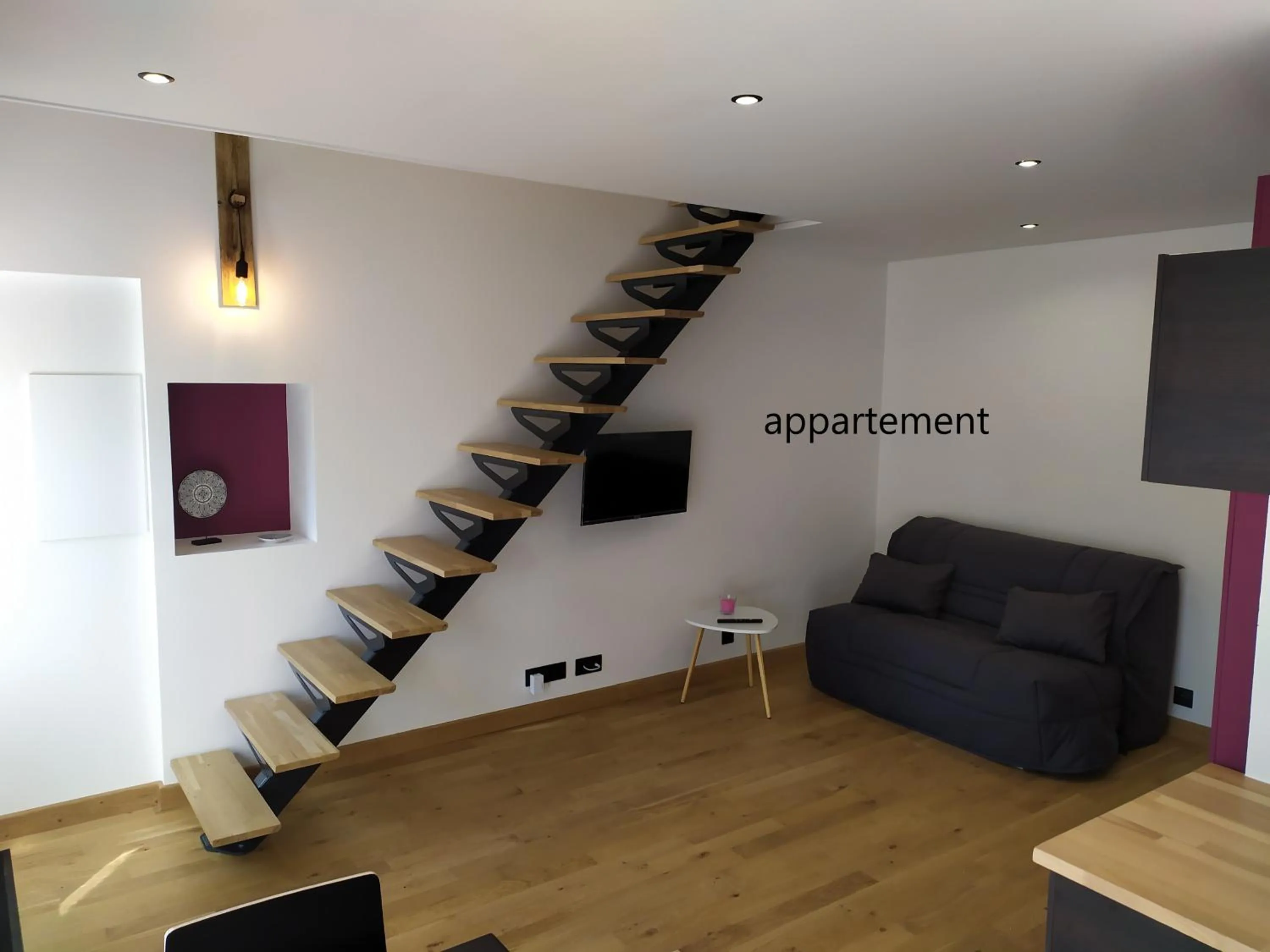 Seating area in Calme et Volupté