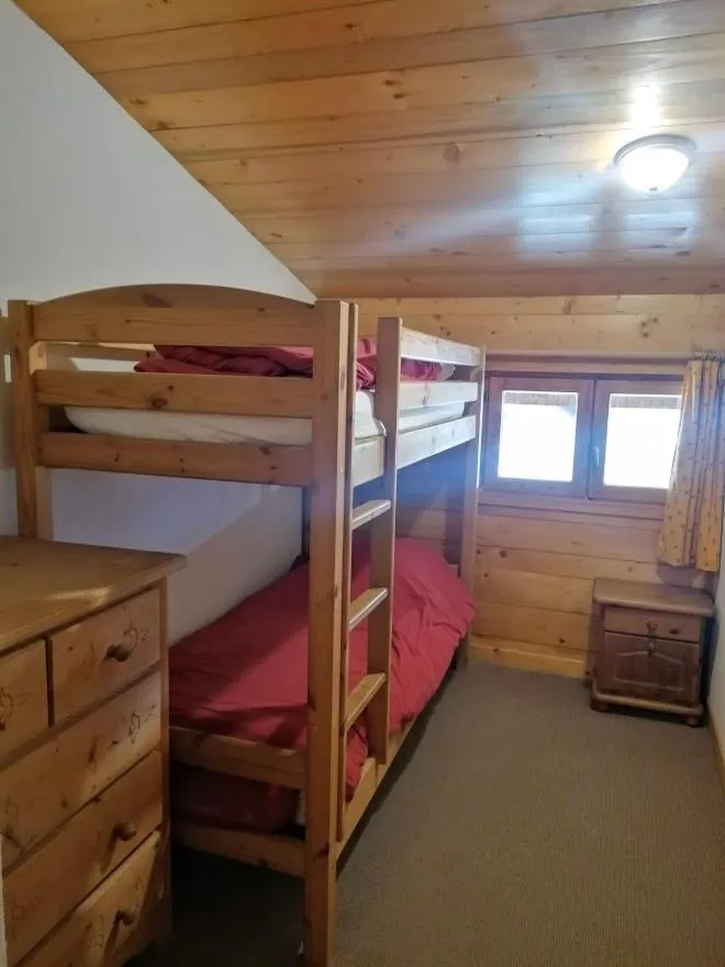 bunk bed, Bed in Résidence Chalet des Granges