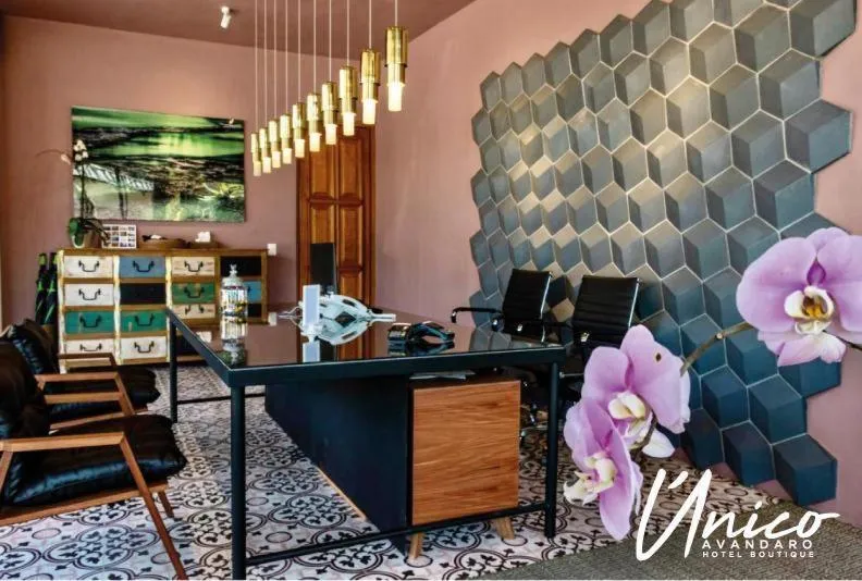 Seating area in Hotel Boutique Unico Avandaro