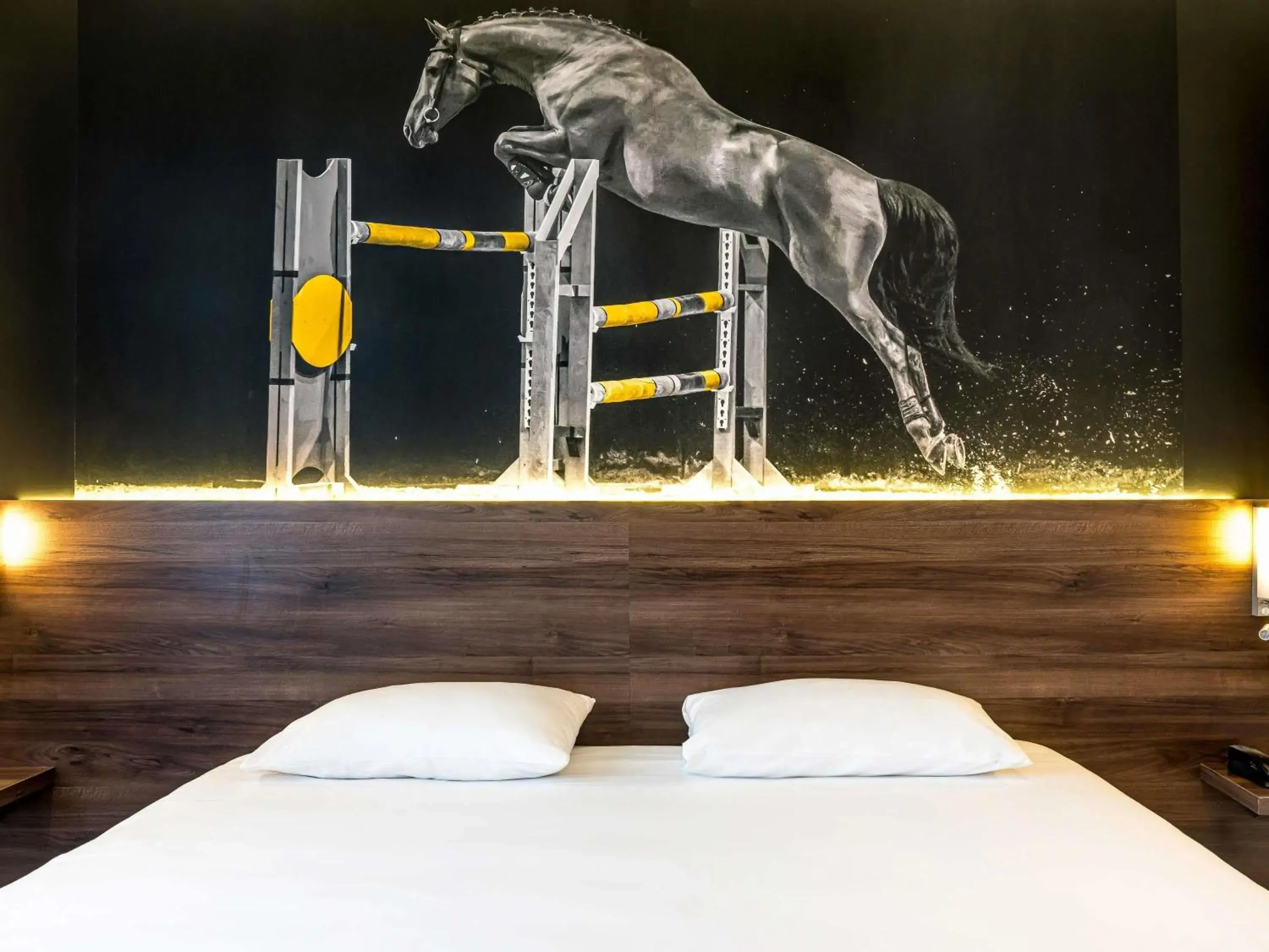 Standard Twin Room in ibis Styles Saumur Gare Centre Standard Twin Room in ibis Styles Saumur Gare Centre