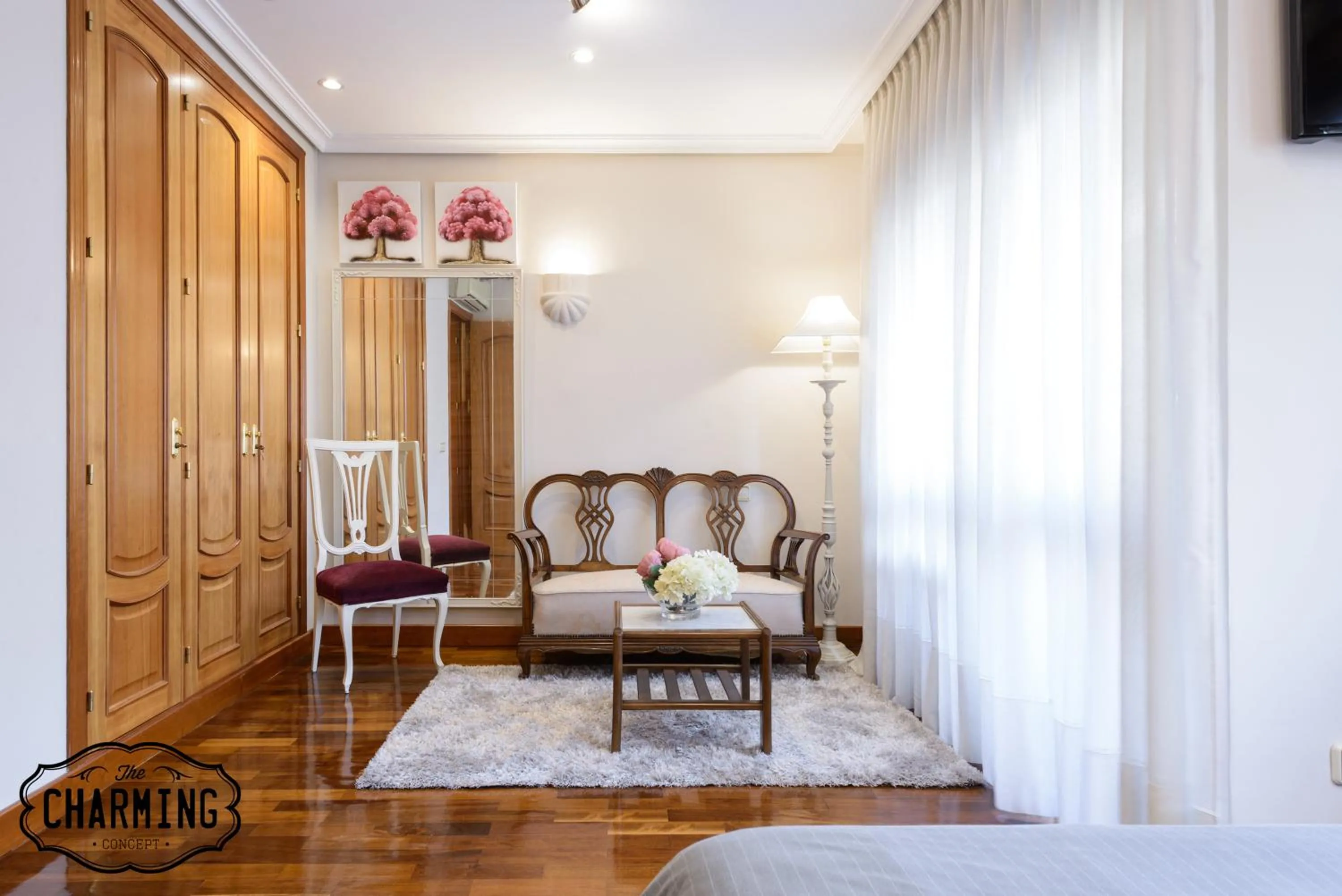 Bedroom in Argüelles - Apartamento acogedor para 4, AC
