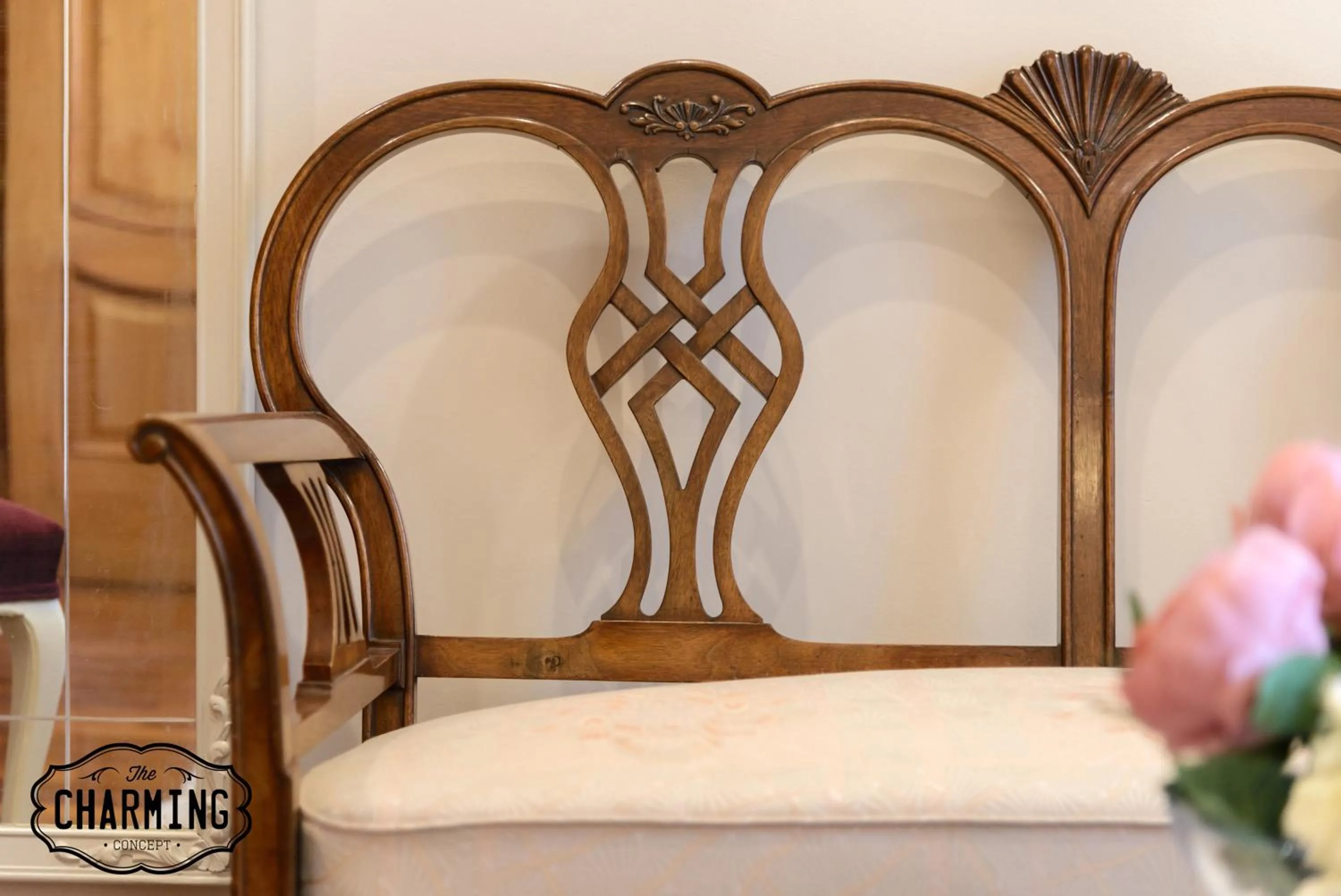 Decorative detail, Bed in Argüelles - Apartamento acogedor para 4, AC