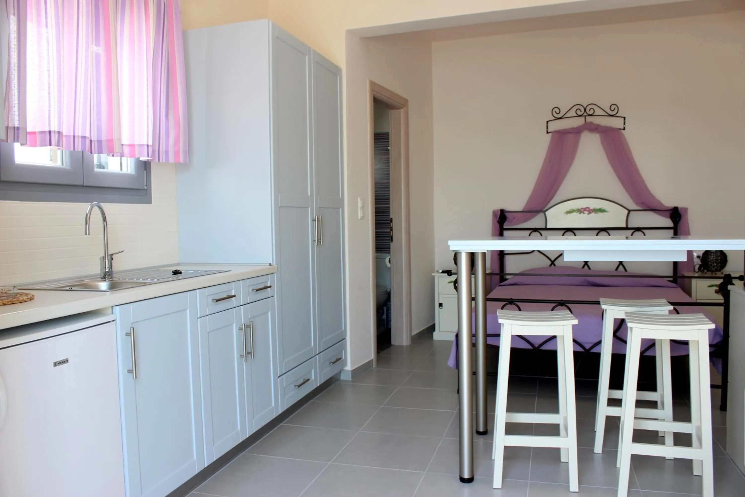 Kitchen or kitchenette in Drimoni Boutique