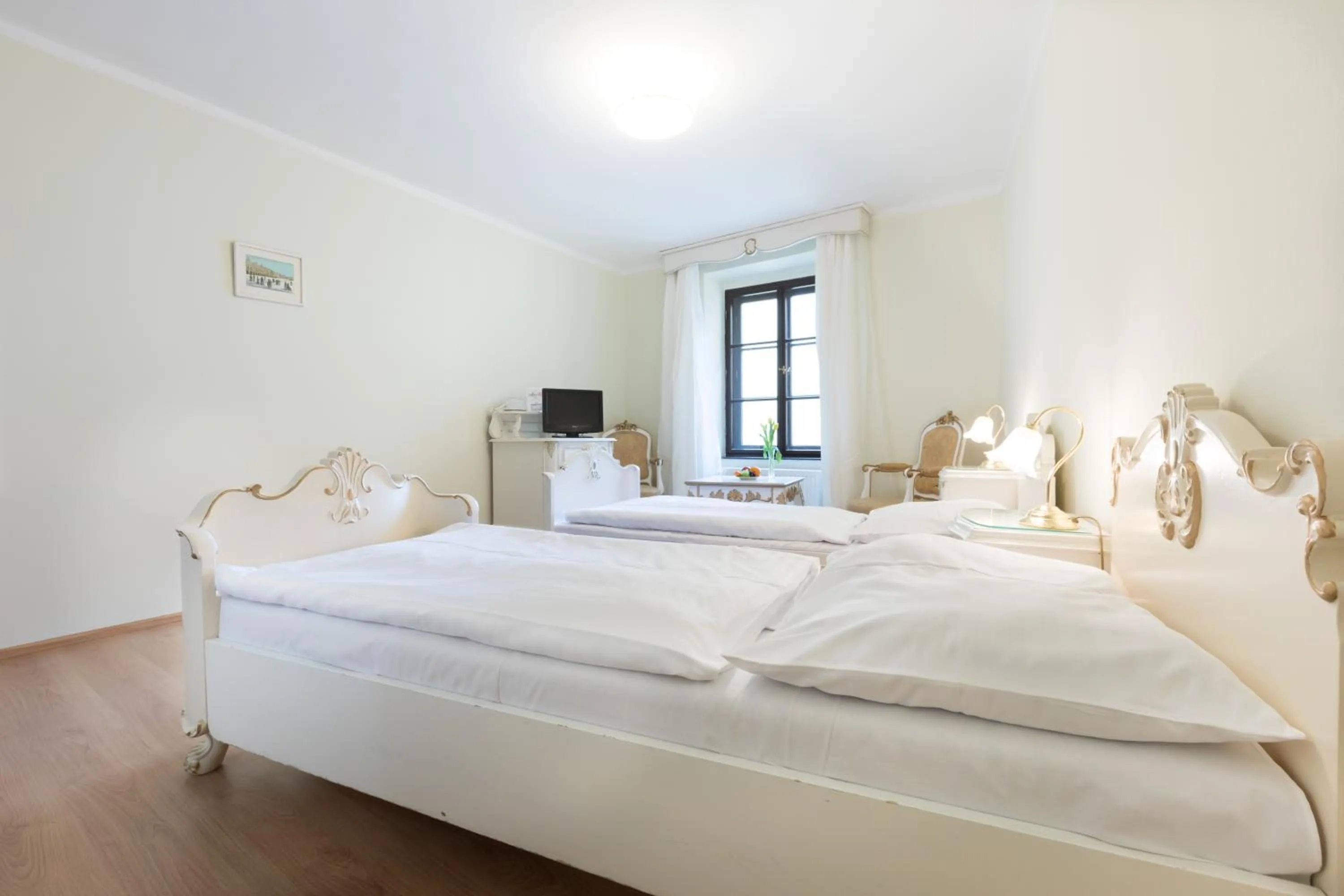 Bed in Hotel Celerin