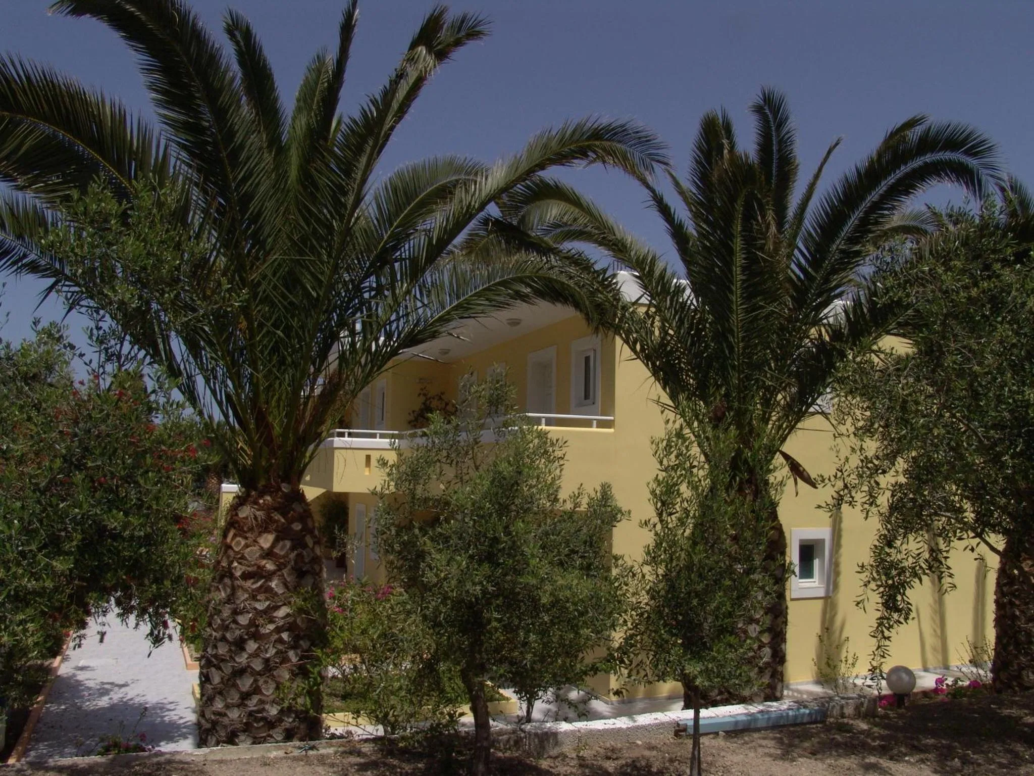 Facade/entrance in Kontessa Apartments