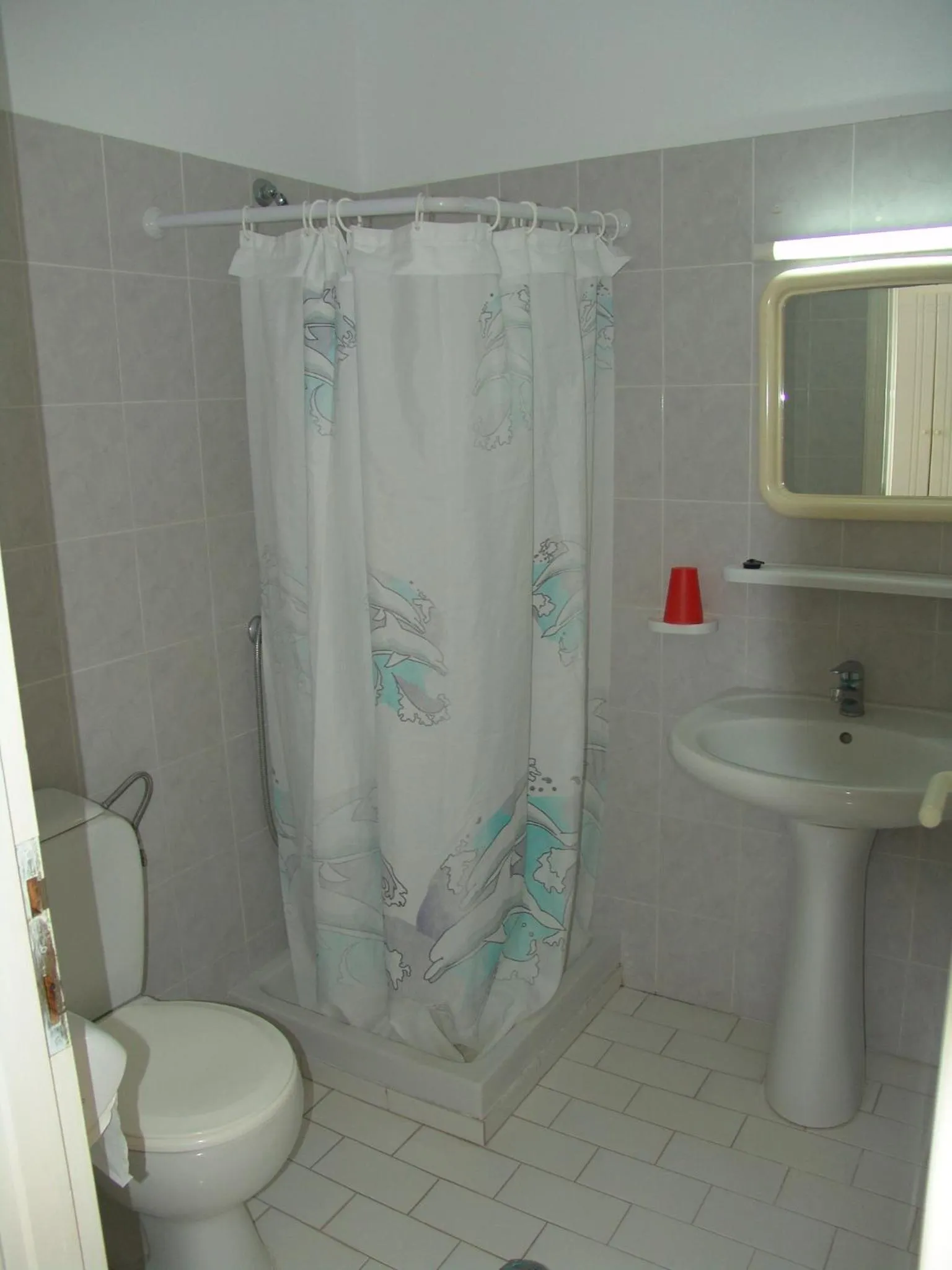 Shower in Kontessa Apartments