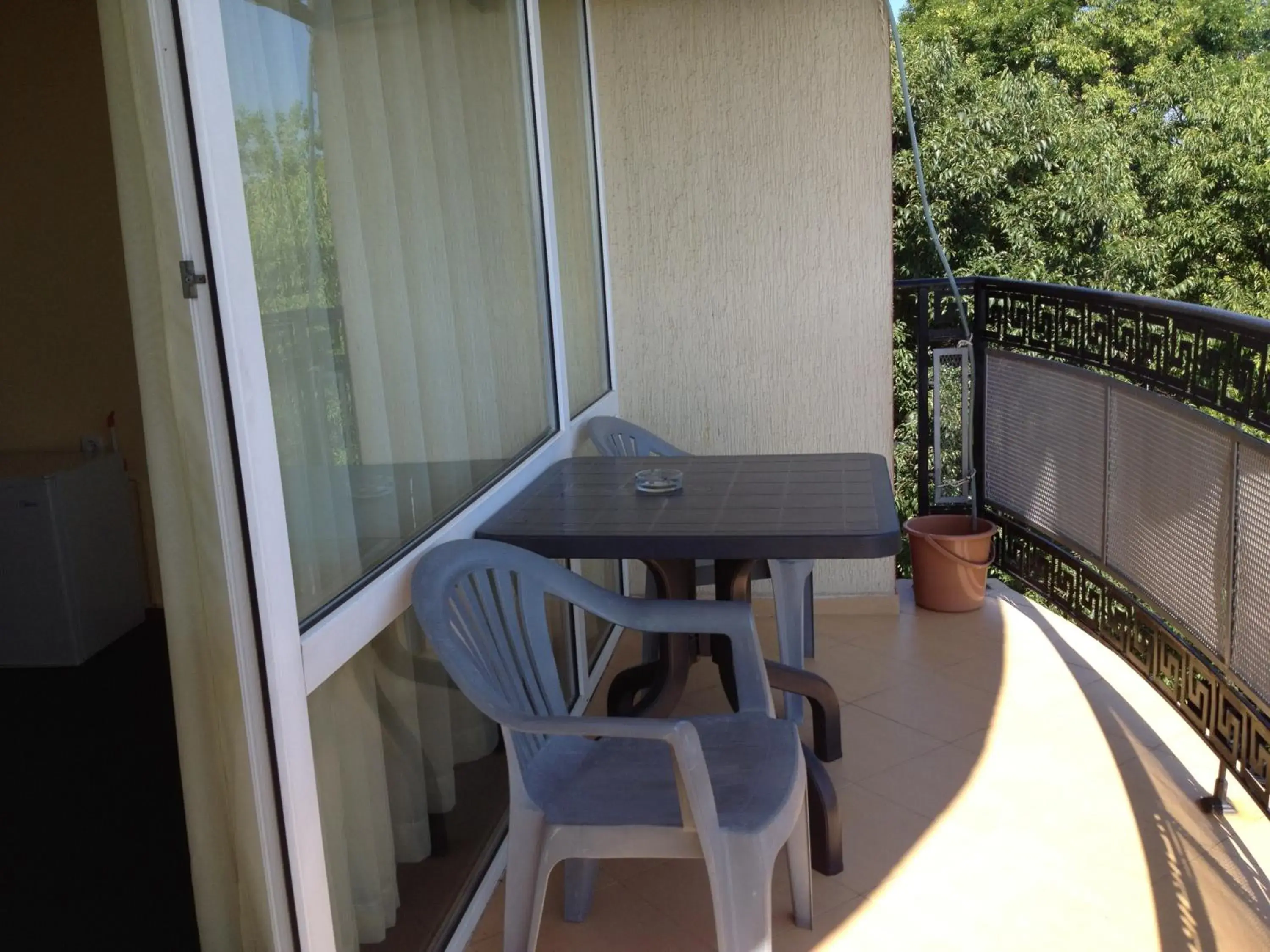 Twin Room with Balcony in Family Hotel Diana Twin Room with Balcony in Family Hotel Diana