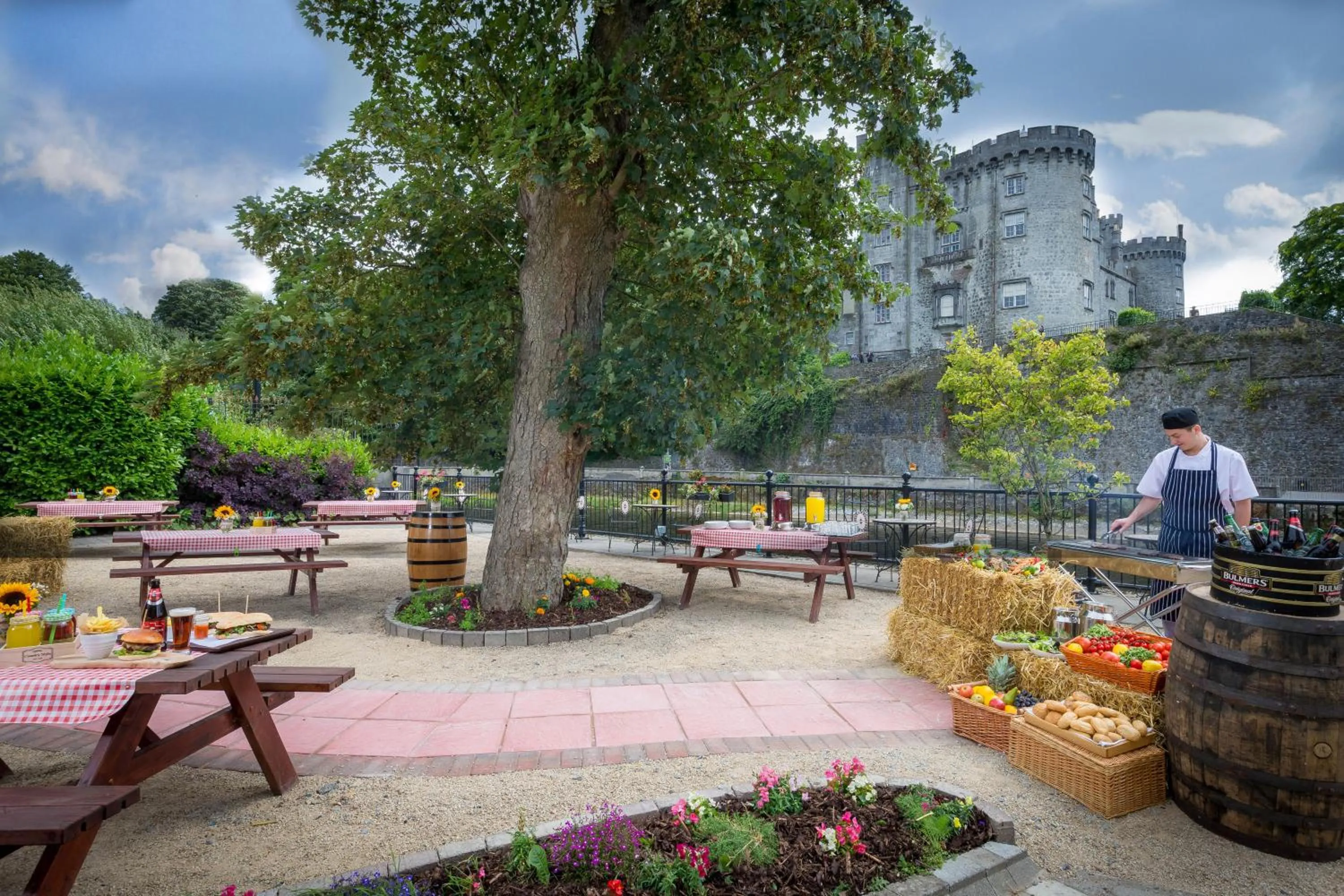 BBQ facilities in Kilkenny River Court Hotel