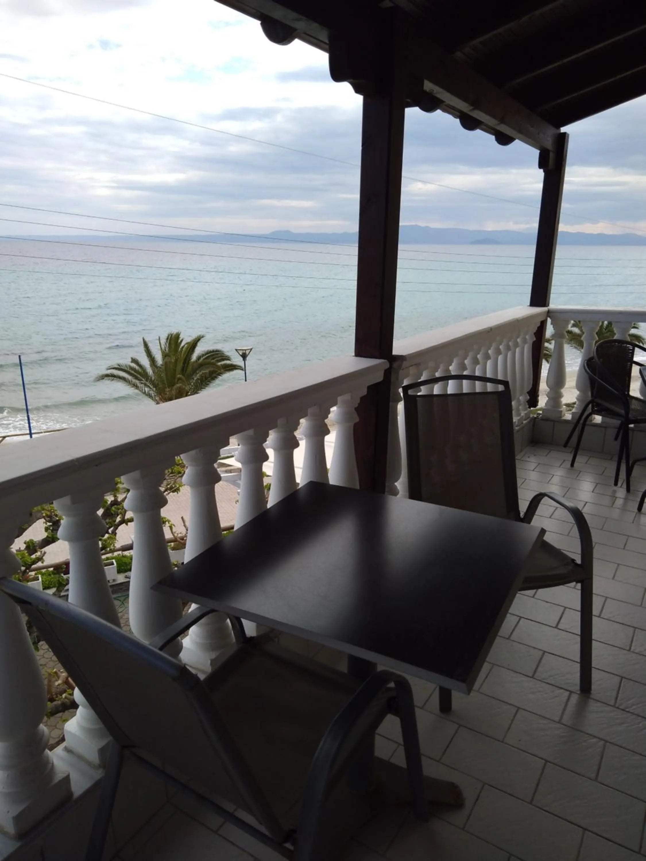 Polychrono Beach Hotel