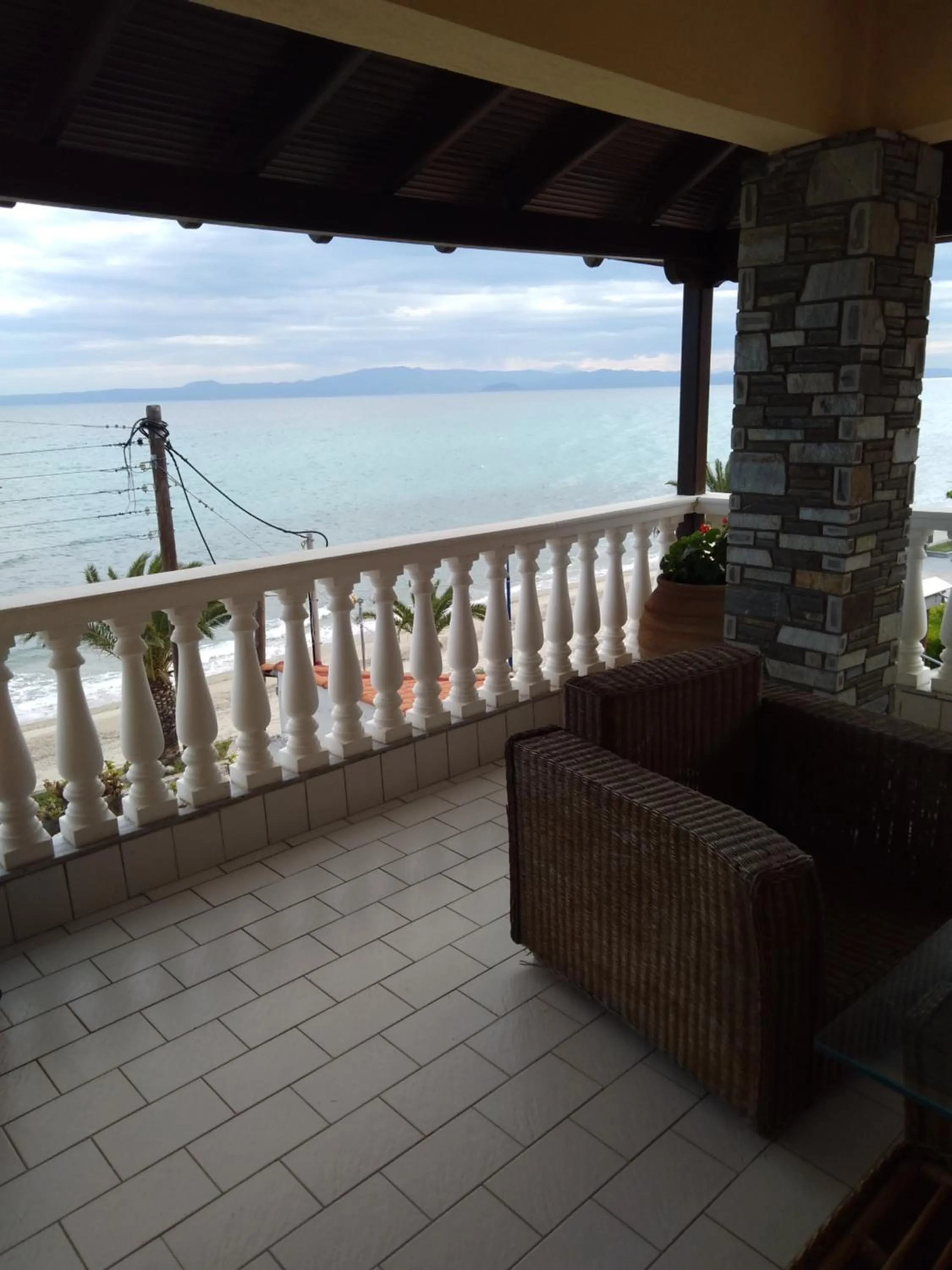 Polychrono Beach Hotel