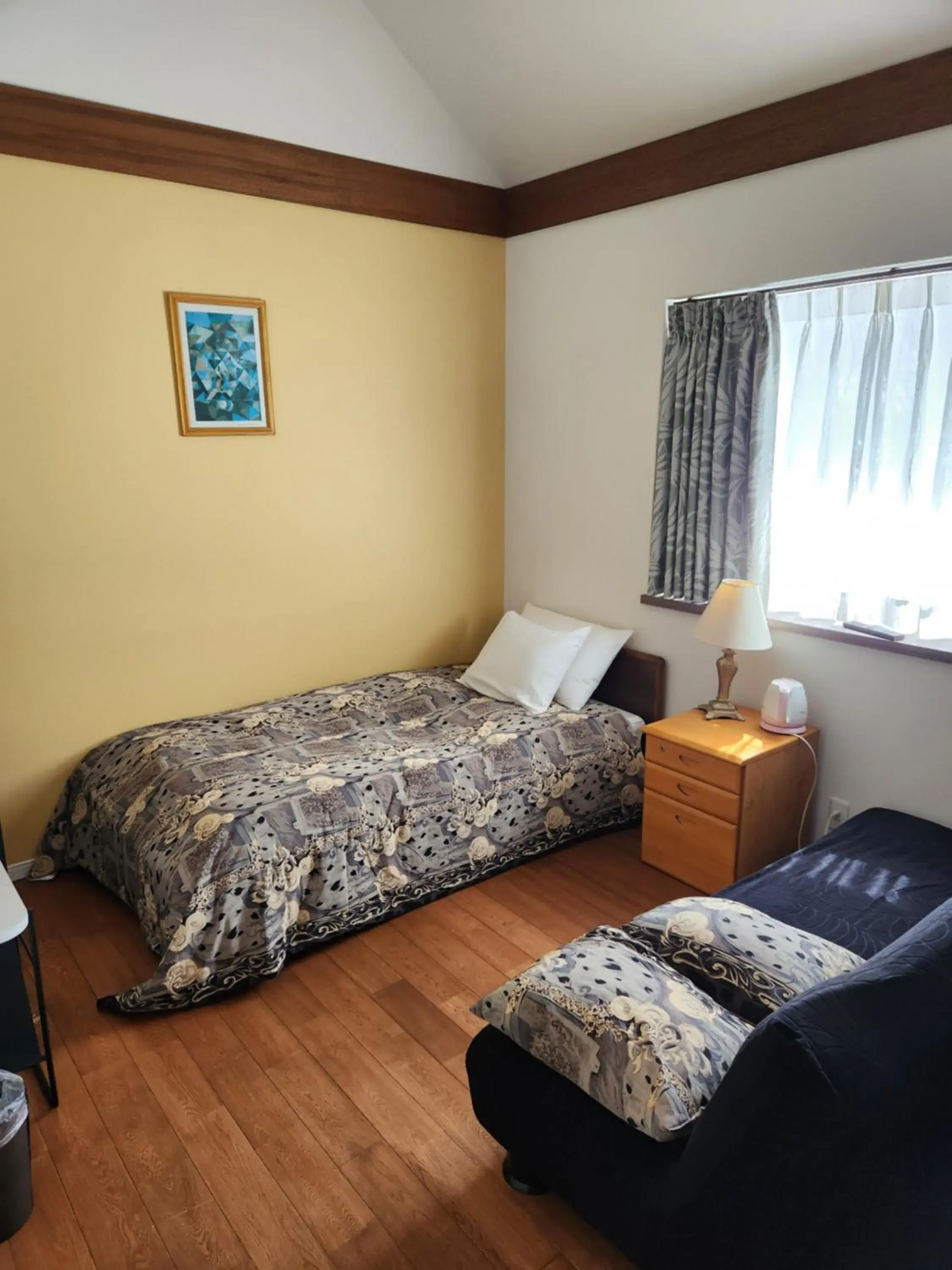 Twin Room with Mountain View - single occupancy in Pension Green Lake Twin Room with Mountain View - single occupancy in Pension Green Lake