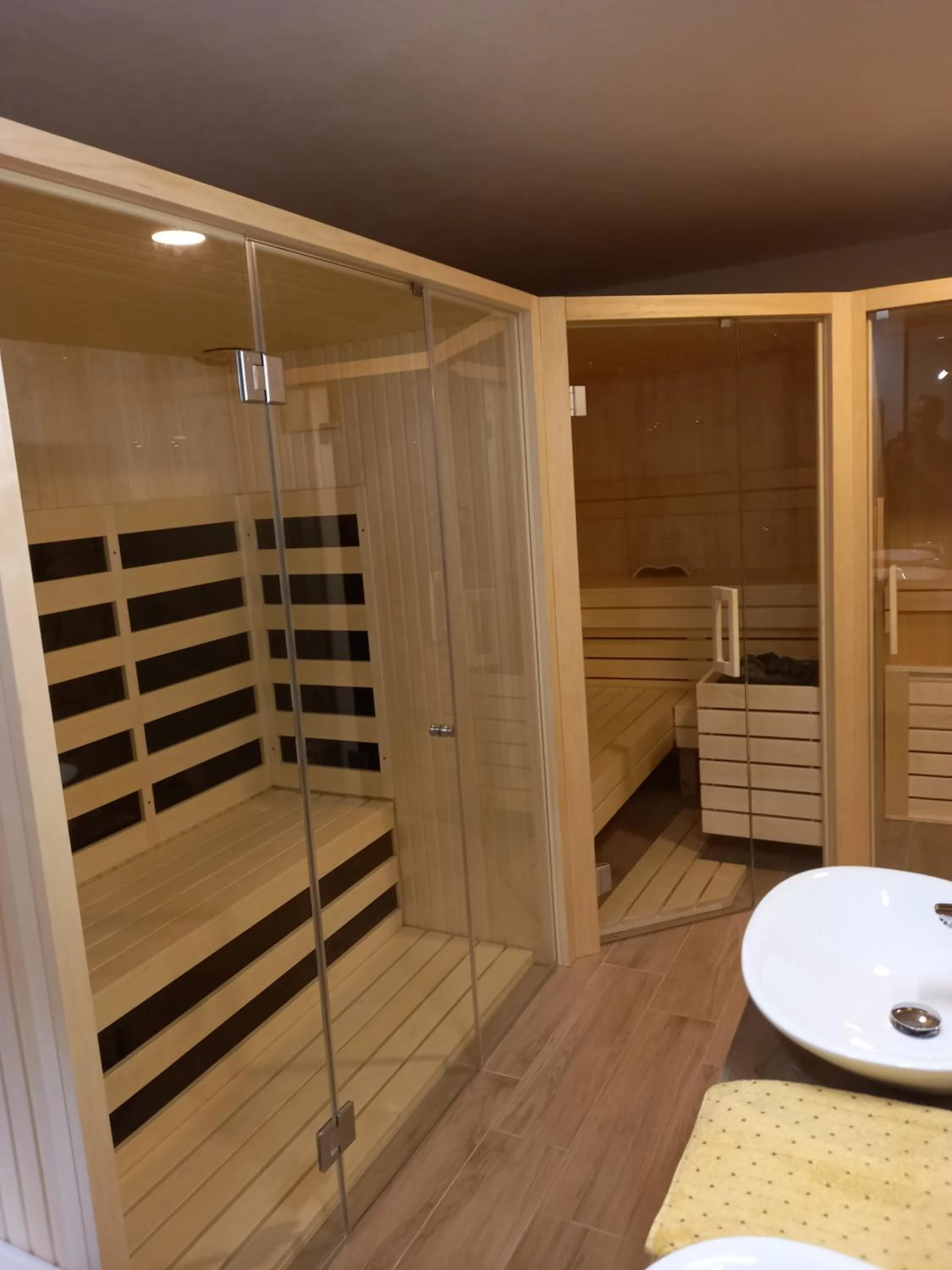 Sauna in Apartments Tubej