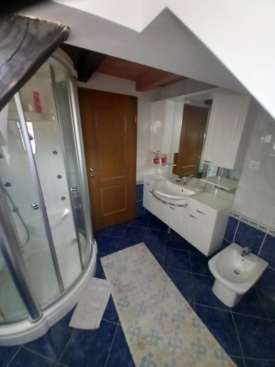 Bathroom in Apartments Tubej