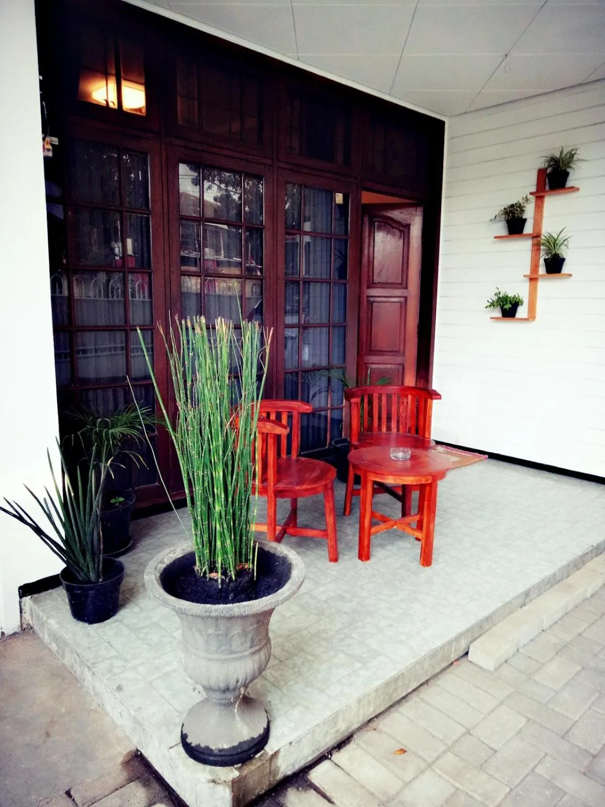 RedDoorz near Sanan Malang