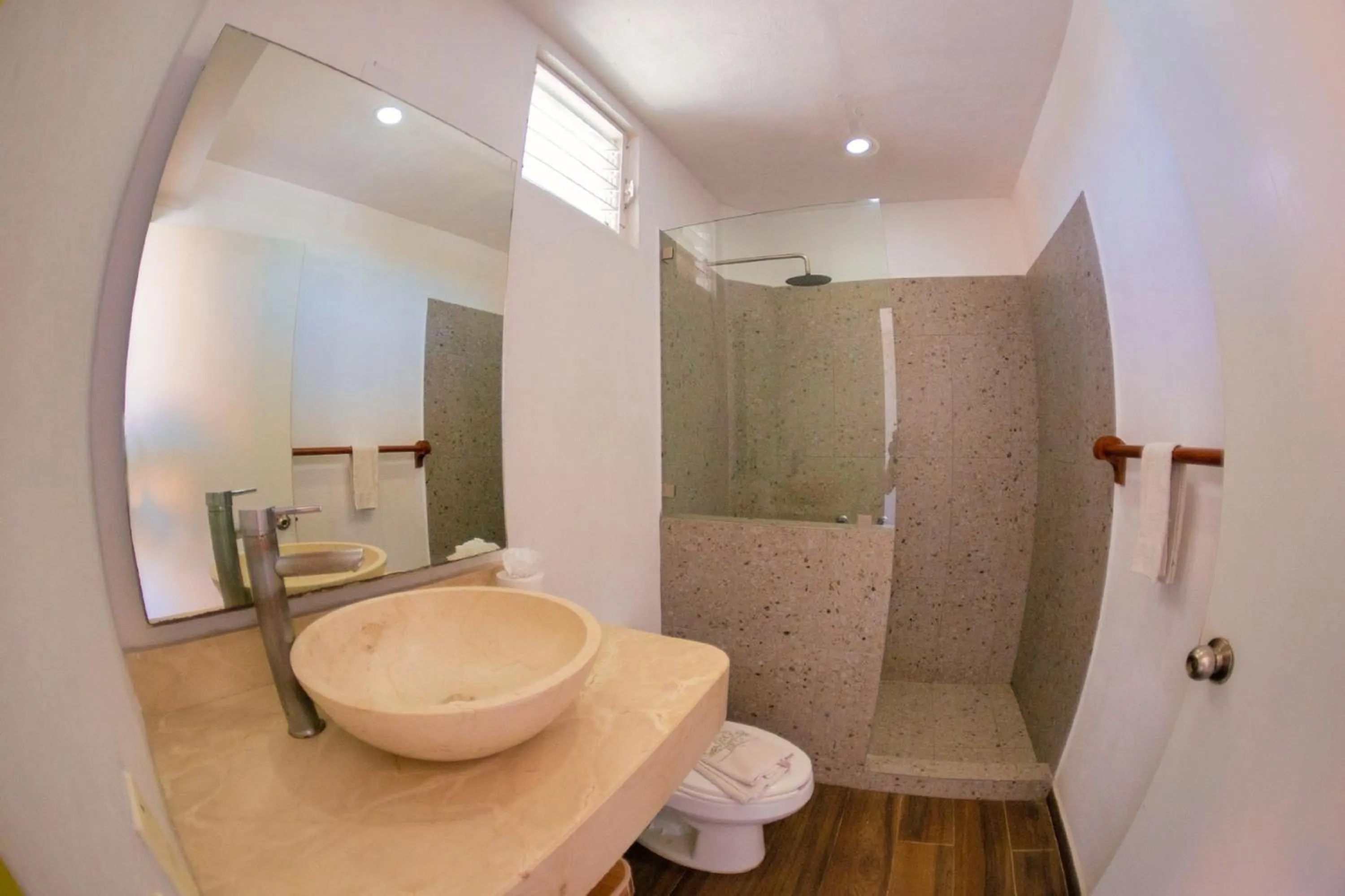 Bathroom in Hotel Rega Suites Guayabitos - Family & Kitchen