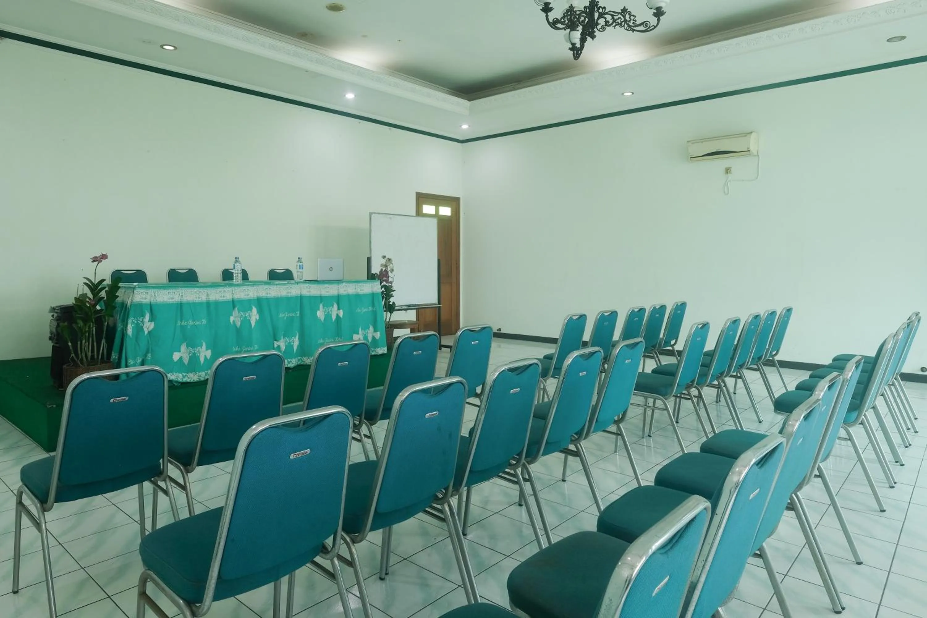 Other in RedDoorz near XT Square Yogyakarta