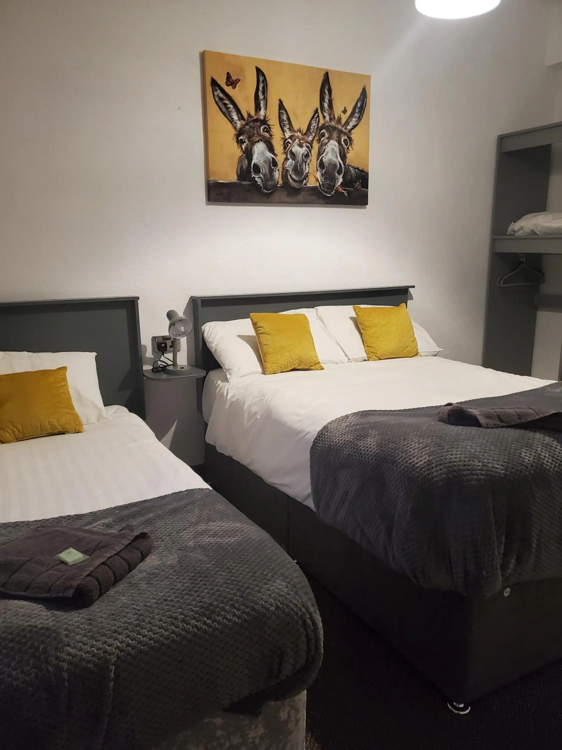 Bedroom, Bed in The Melville Hotel - Central Location