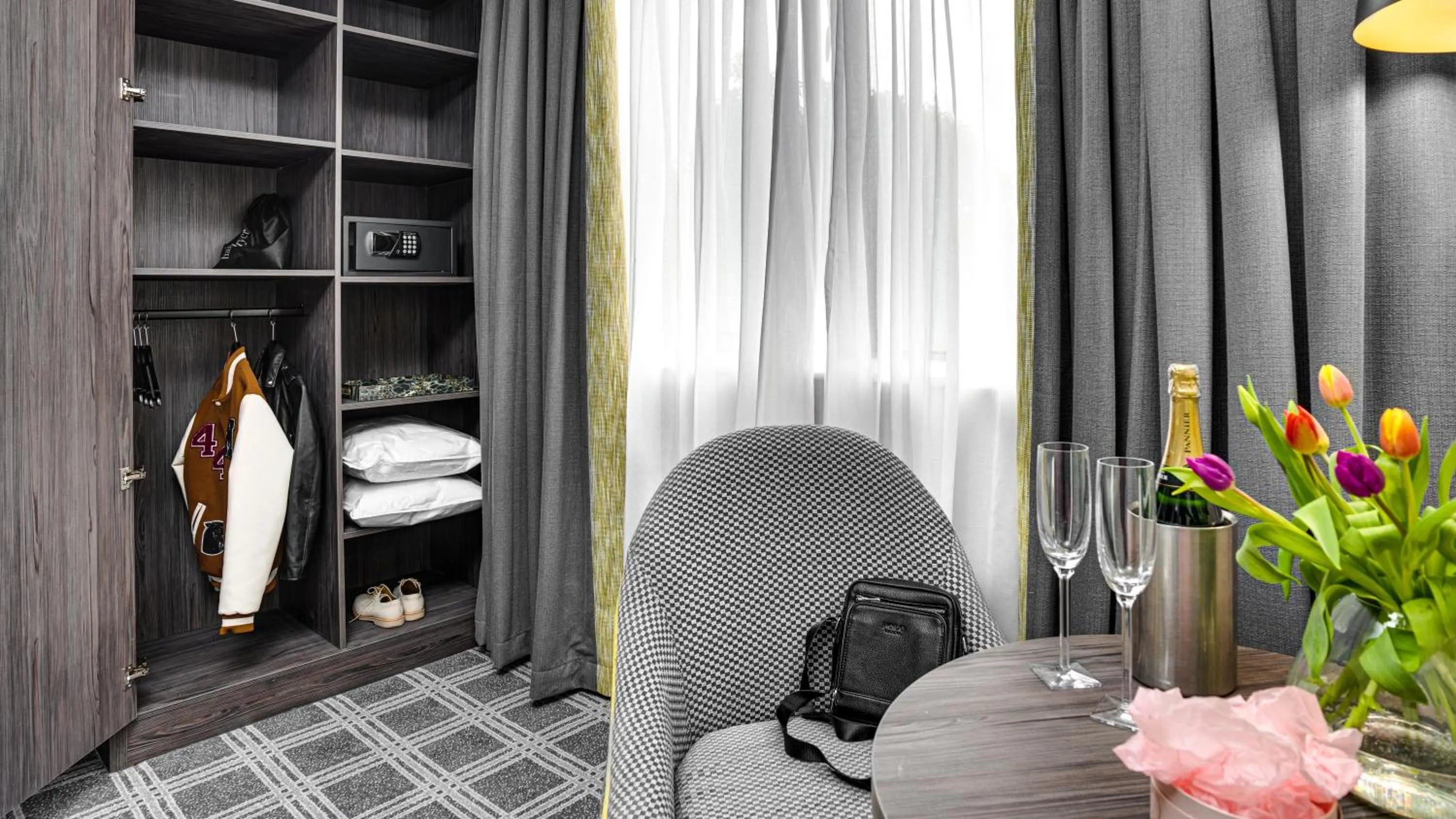 wardrobe in Plaza Hotel Tallaght