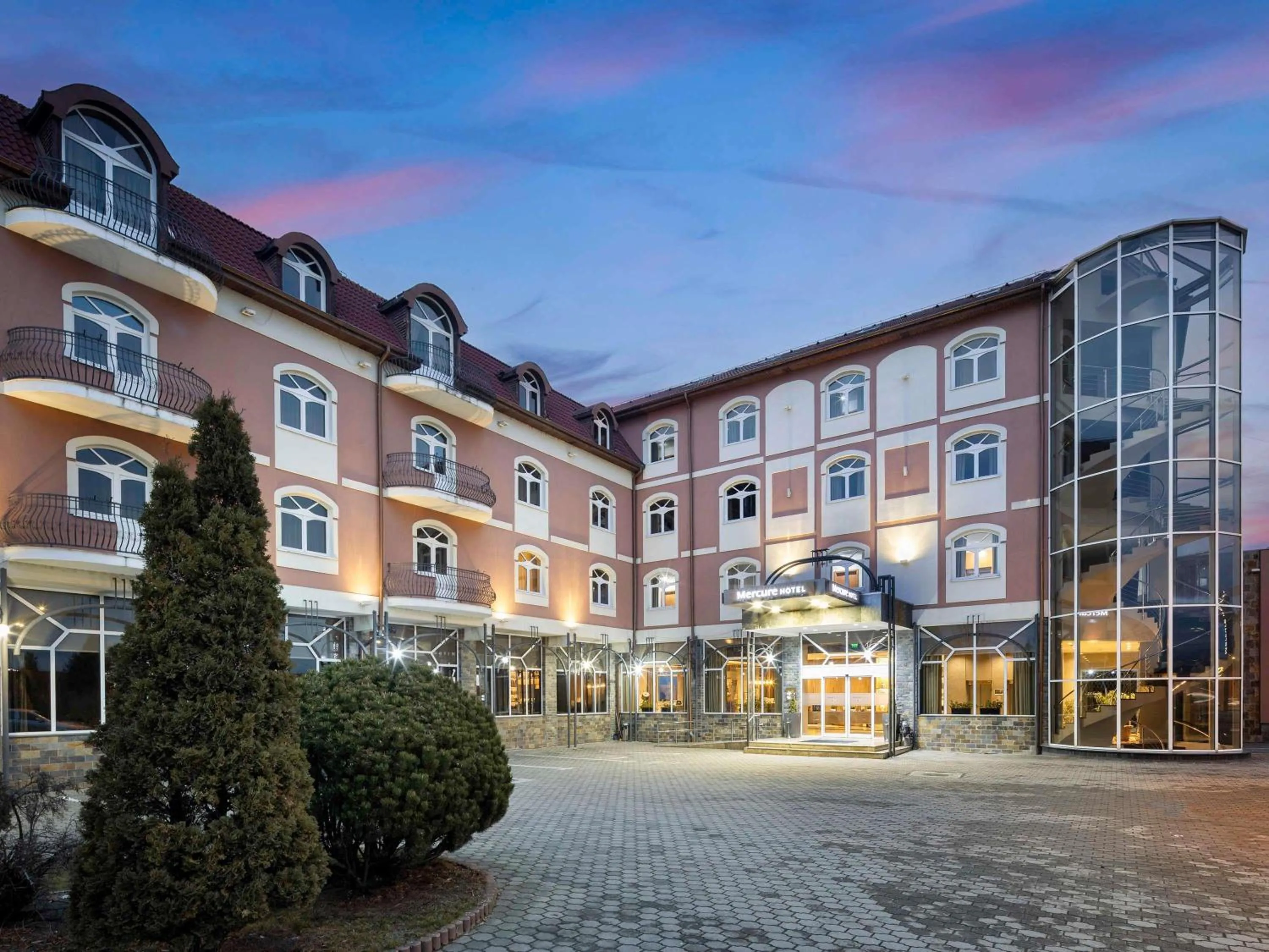 Property building in Mercure Sibiu Airport