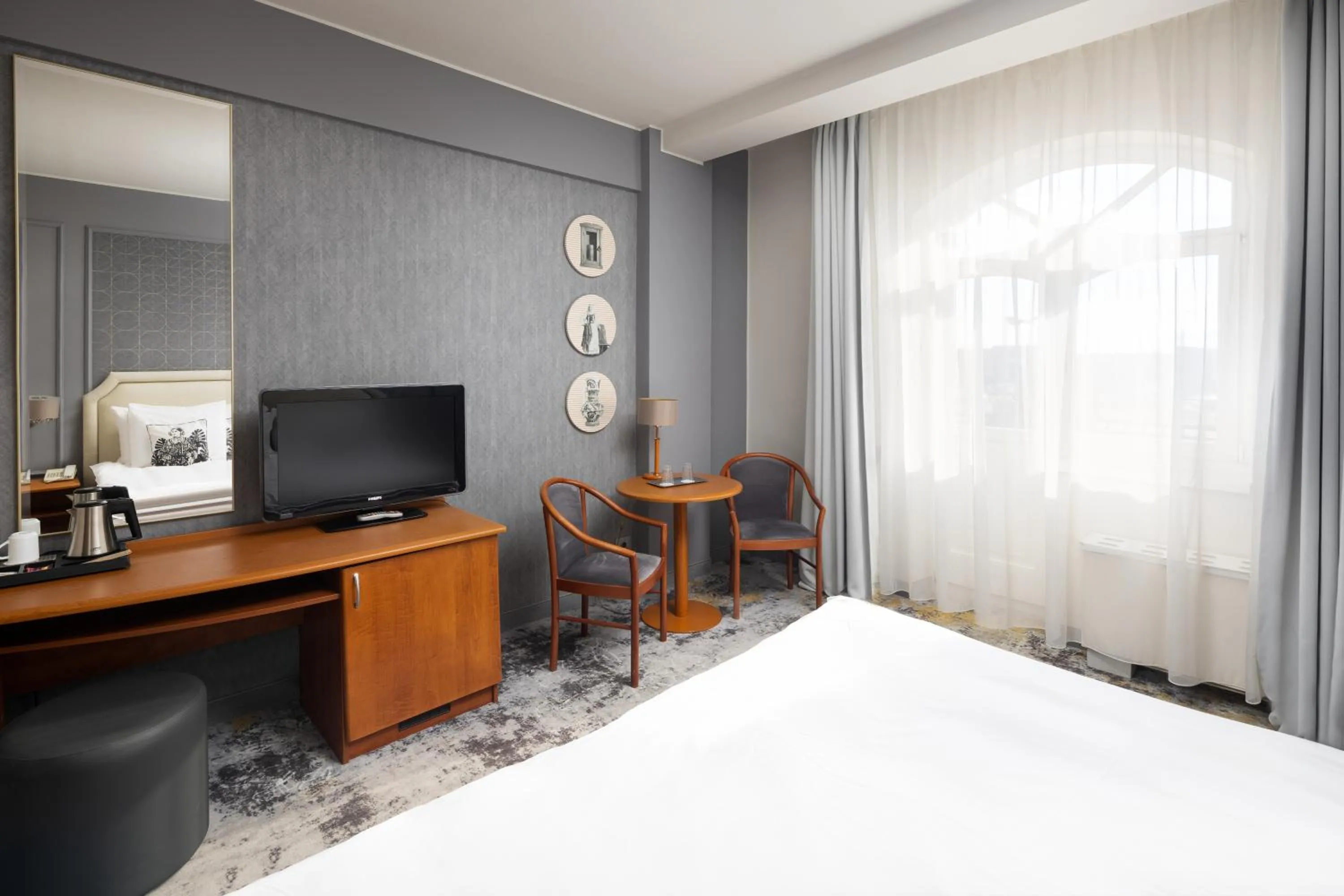 TV and multimedia, Bed in Mercure Sibiu Airport