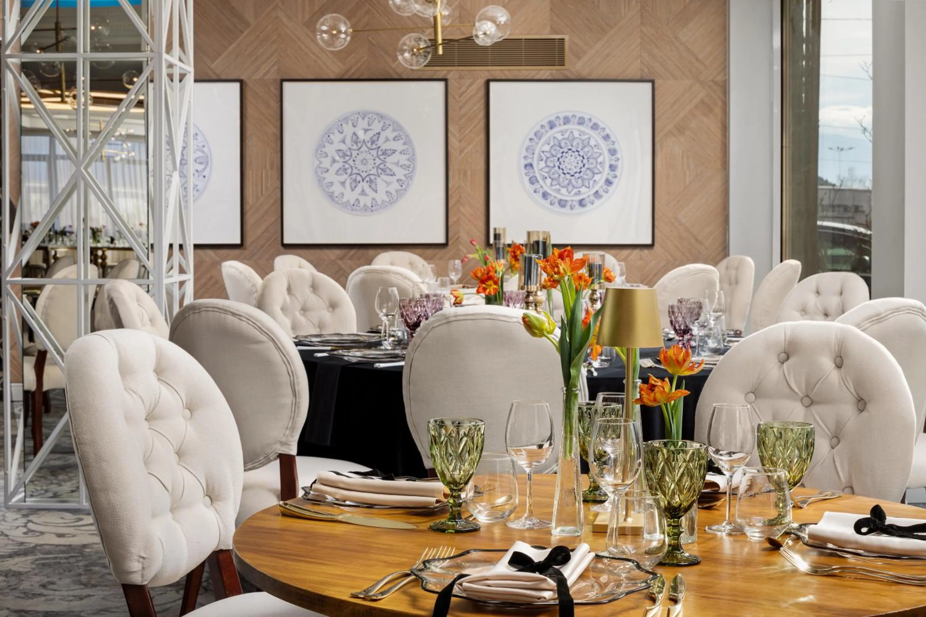 Restaurant/places to eat in Mercure Sibiu Airport