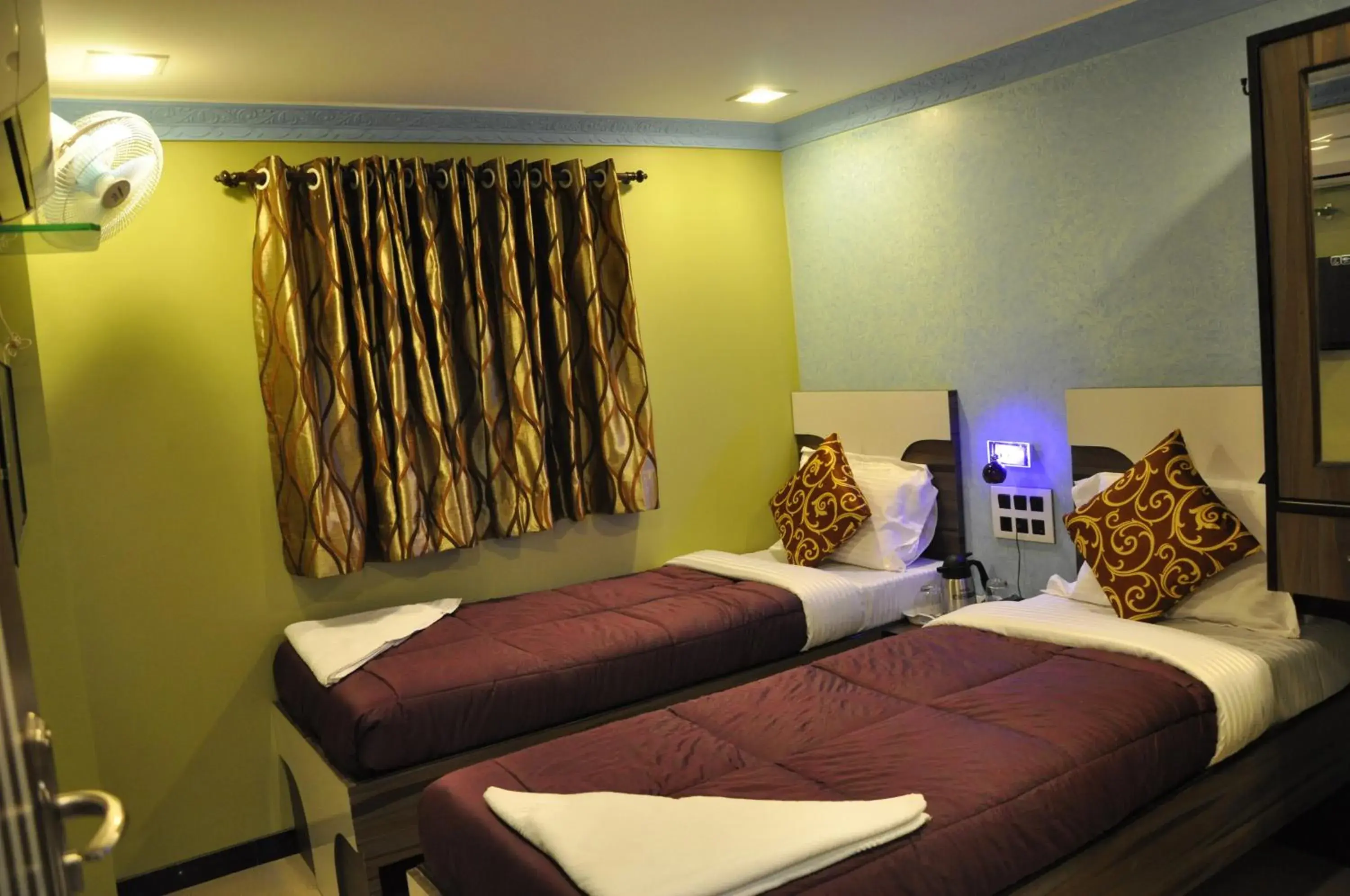 Bed in Hotel Planet Plaza Bed in Hotel Planet Plaza