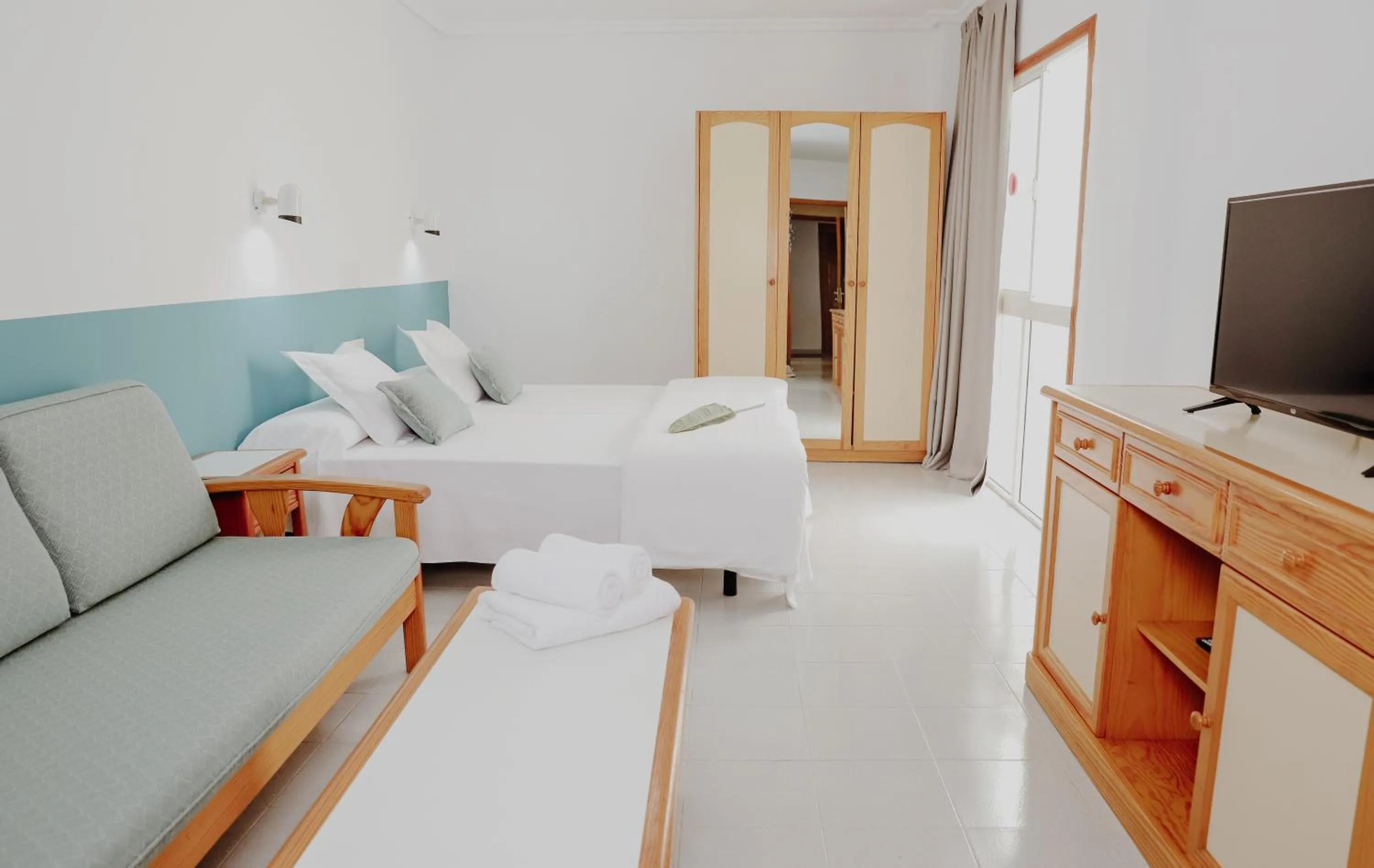 Photo of the whole room, Bed in Hotel Castillete