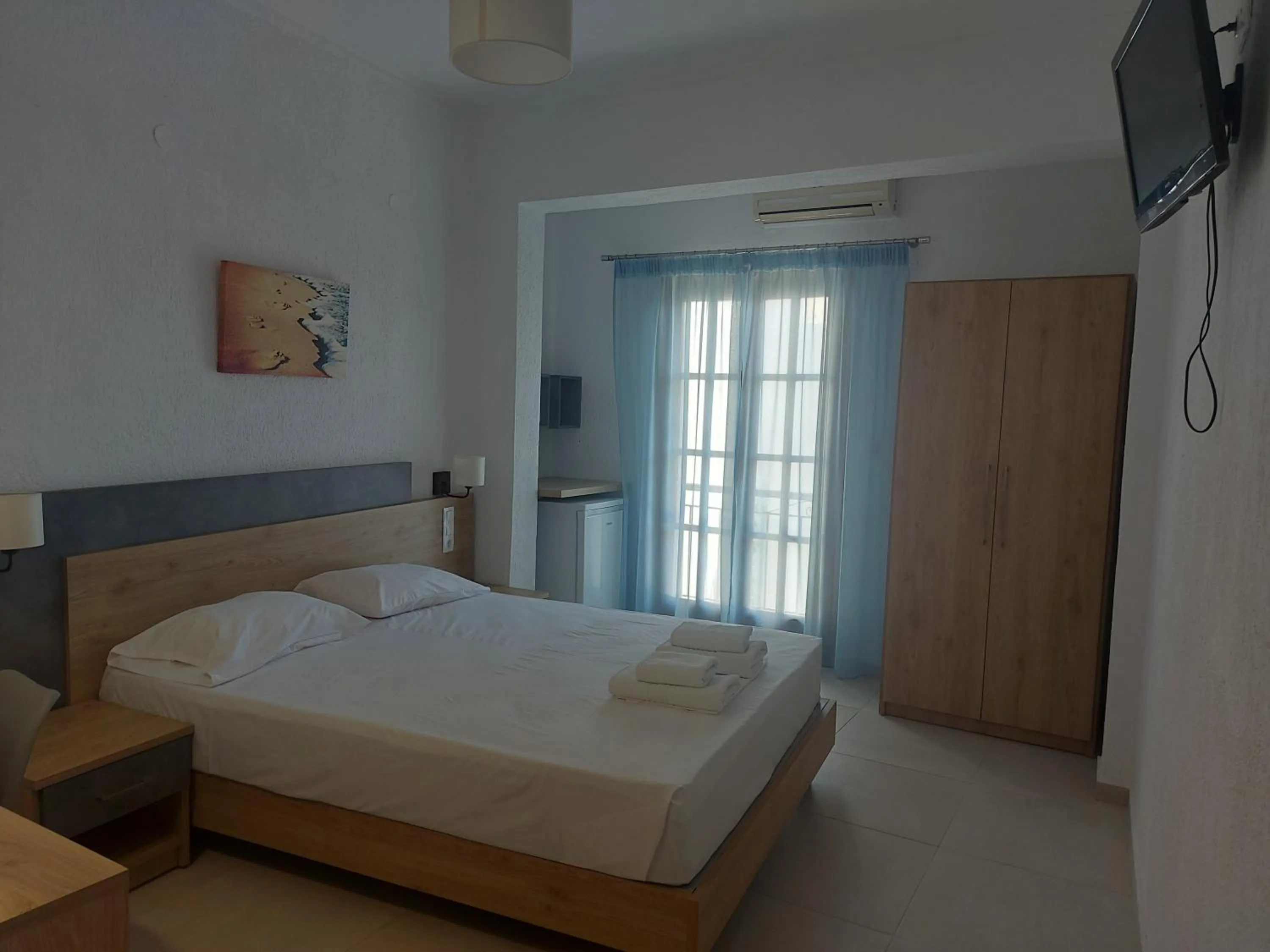 Bed in Karafelas Hotel