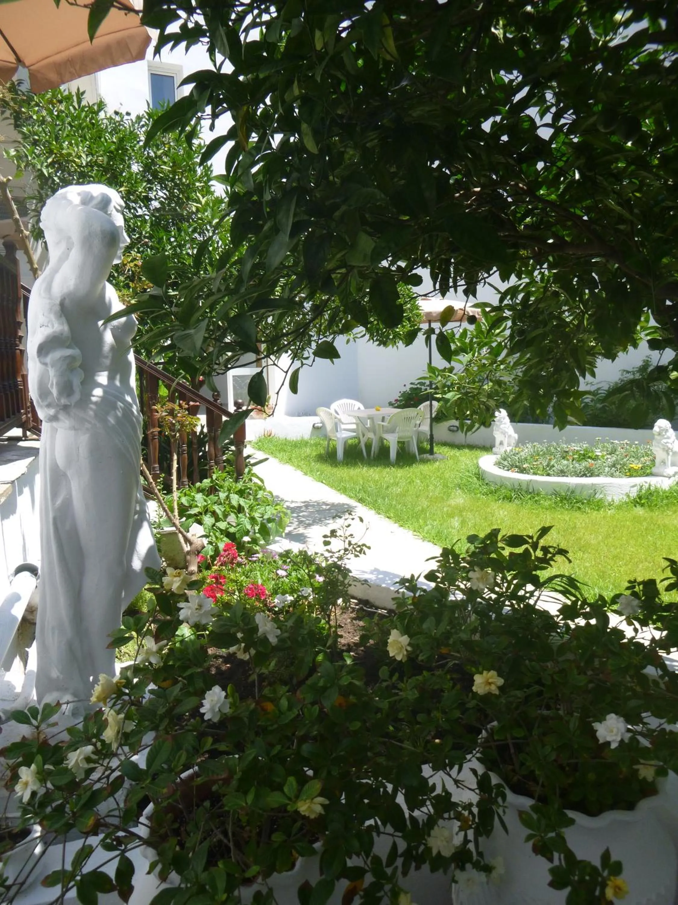 Day in Karafelas Hotel