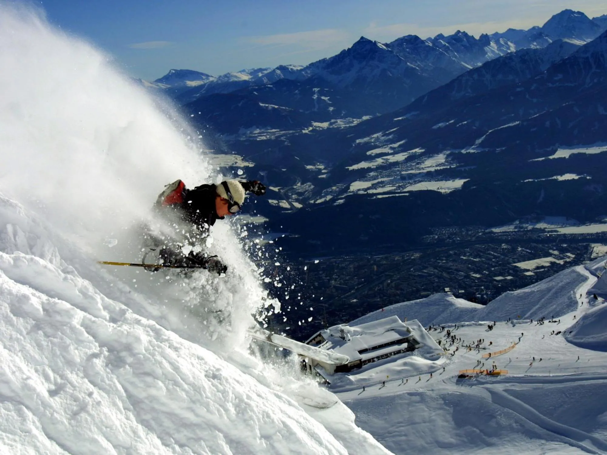 Skiing in Chalet INN