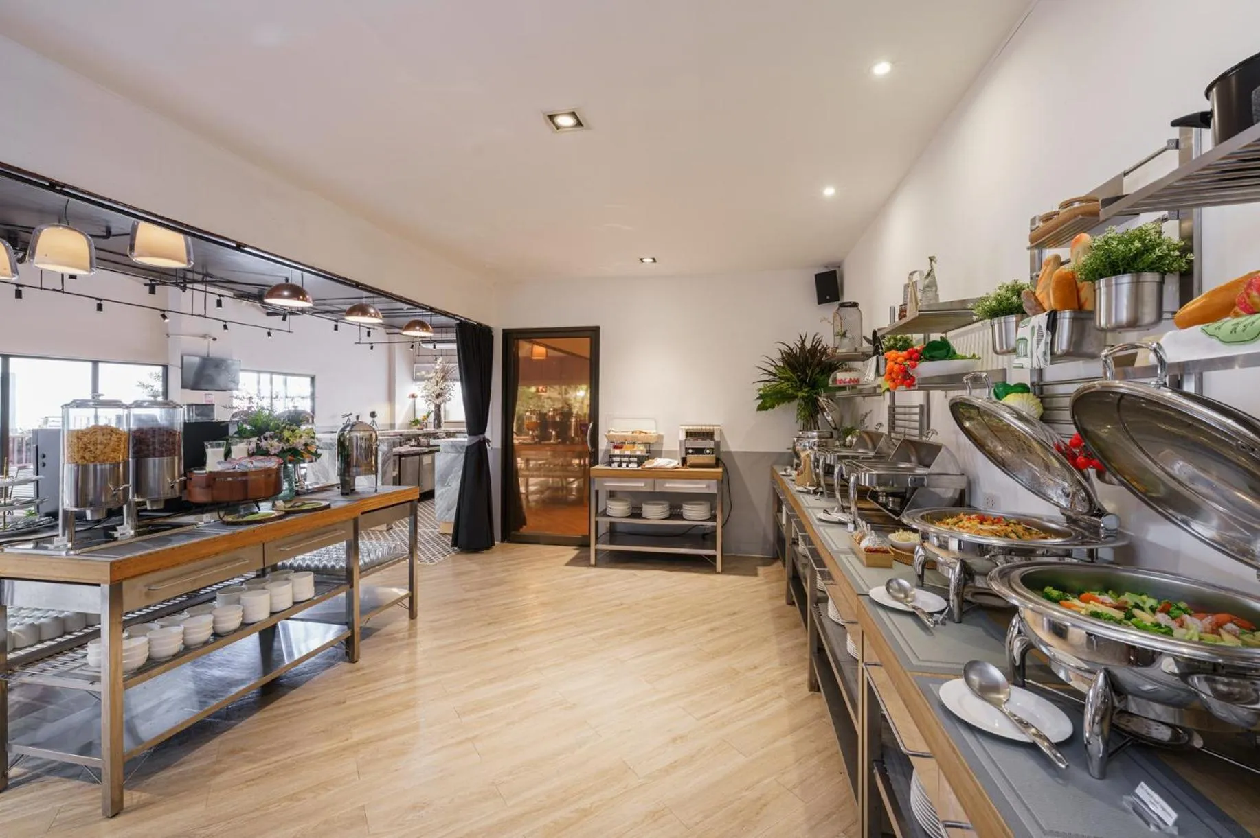 Breakfast in SureStay By Best Western Iconic Suvarnabhumi