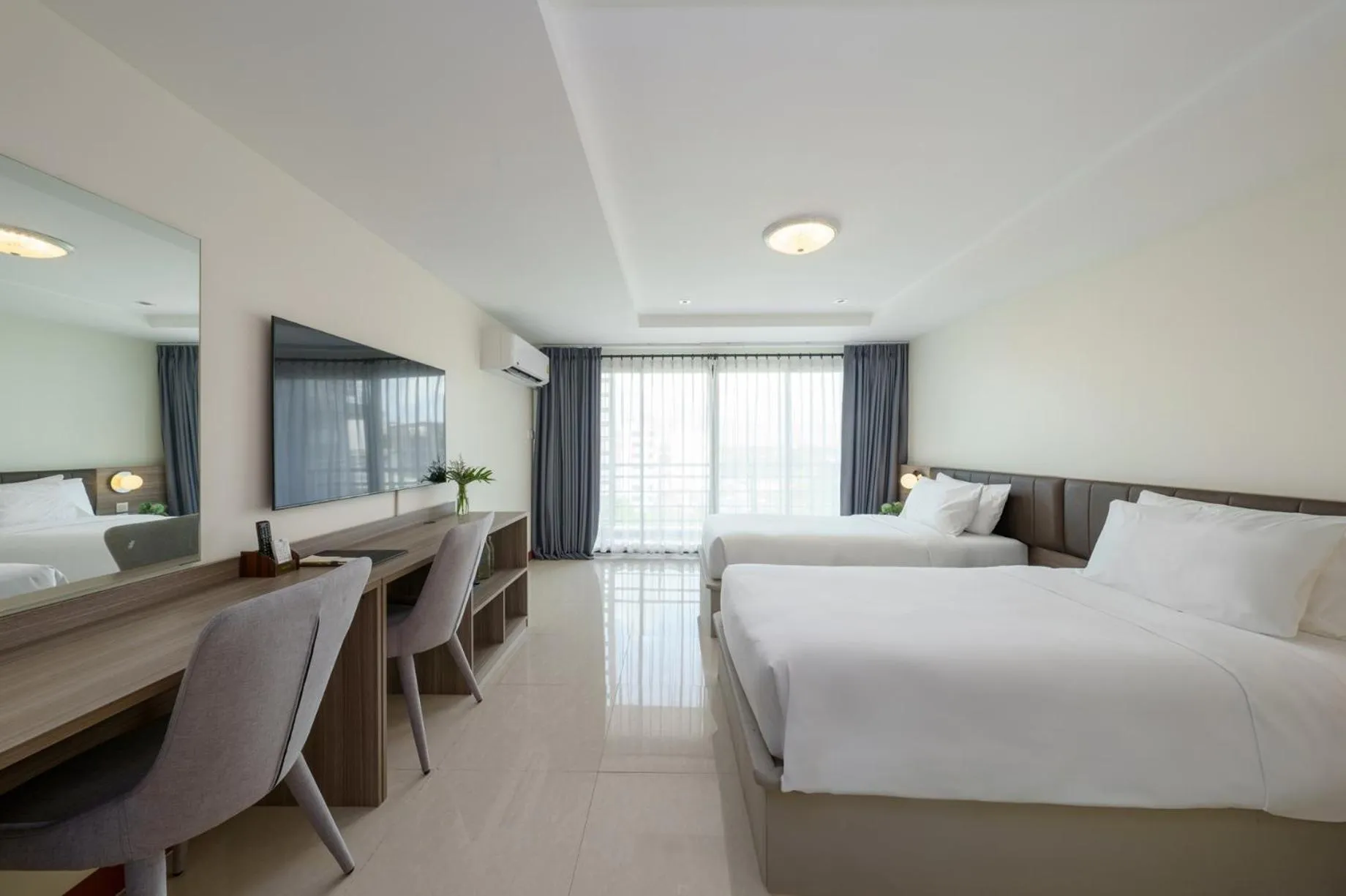 Bed in SureStay By Best Western Iconic Suvarnabhumi