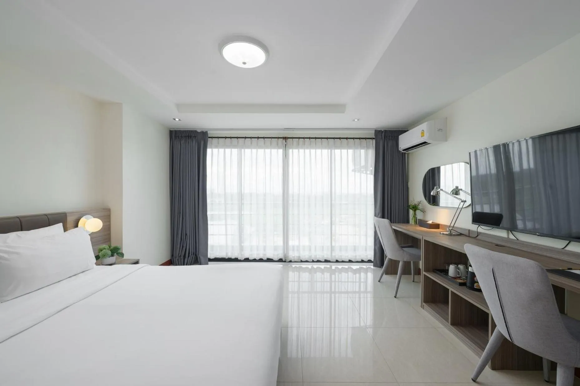 Bed in SureStay By Best Western Iconic Suvarnabhumi