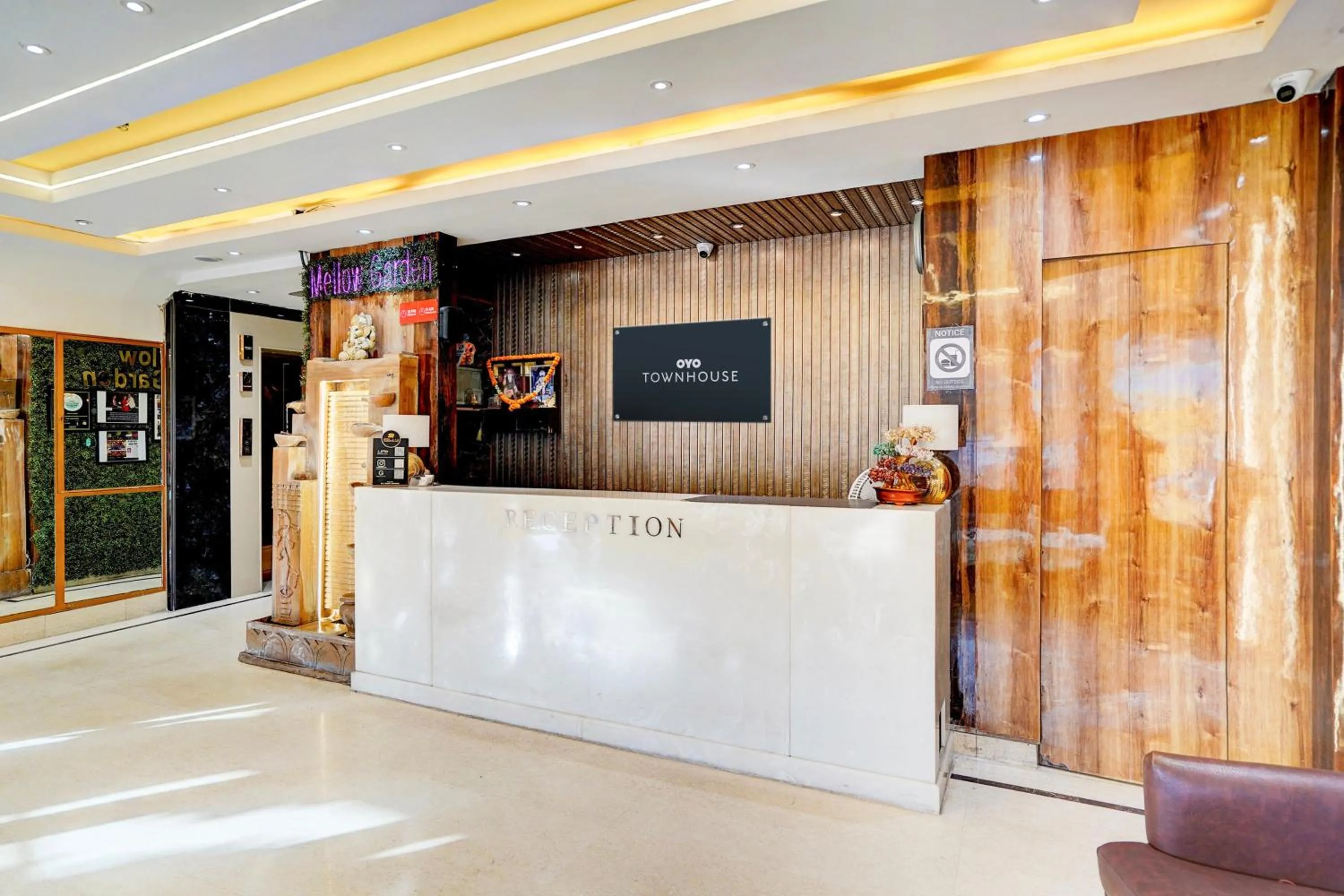 Lobby or reception in Townhouse Jageer Palace Near Mayapuri Chowk