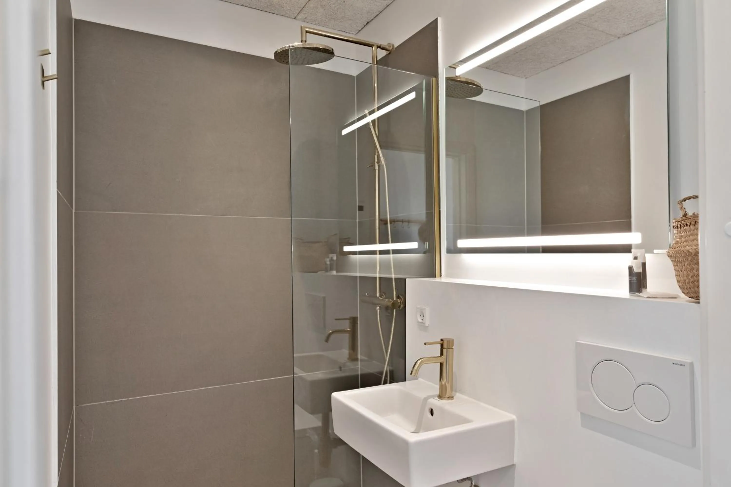 Bathroom in Hotel Klitbakken