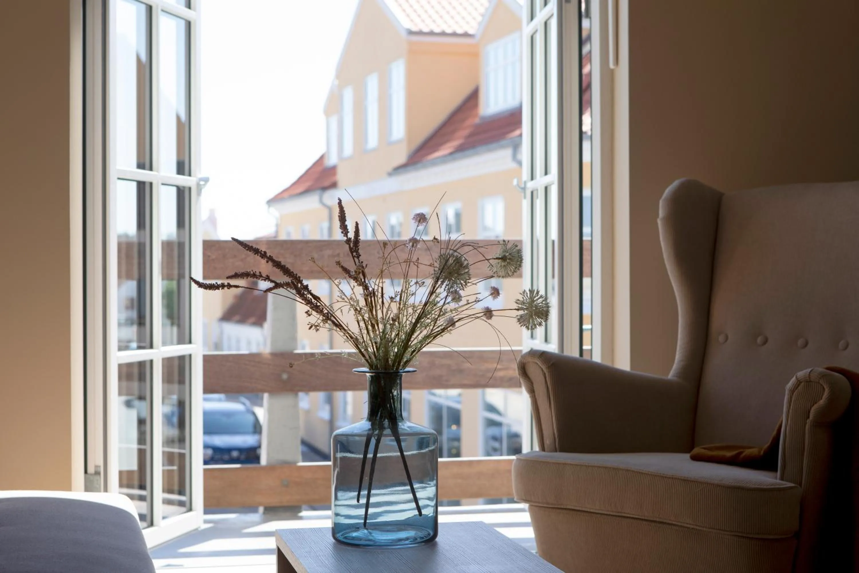 Seating area in Hotel Klitbakken
