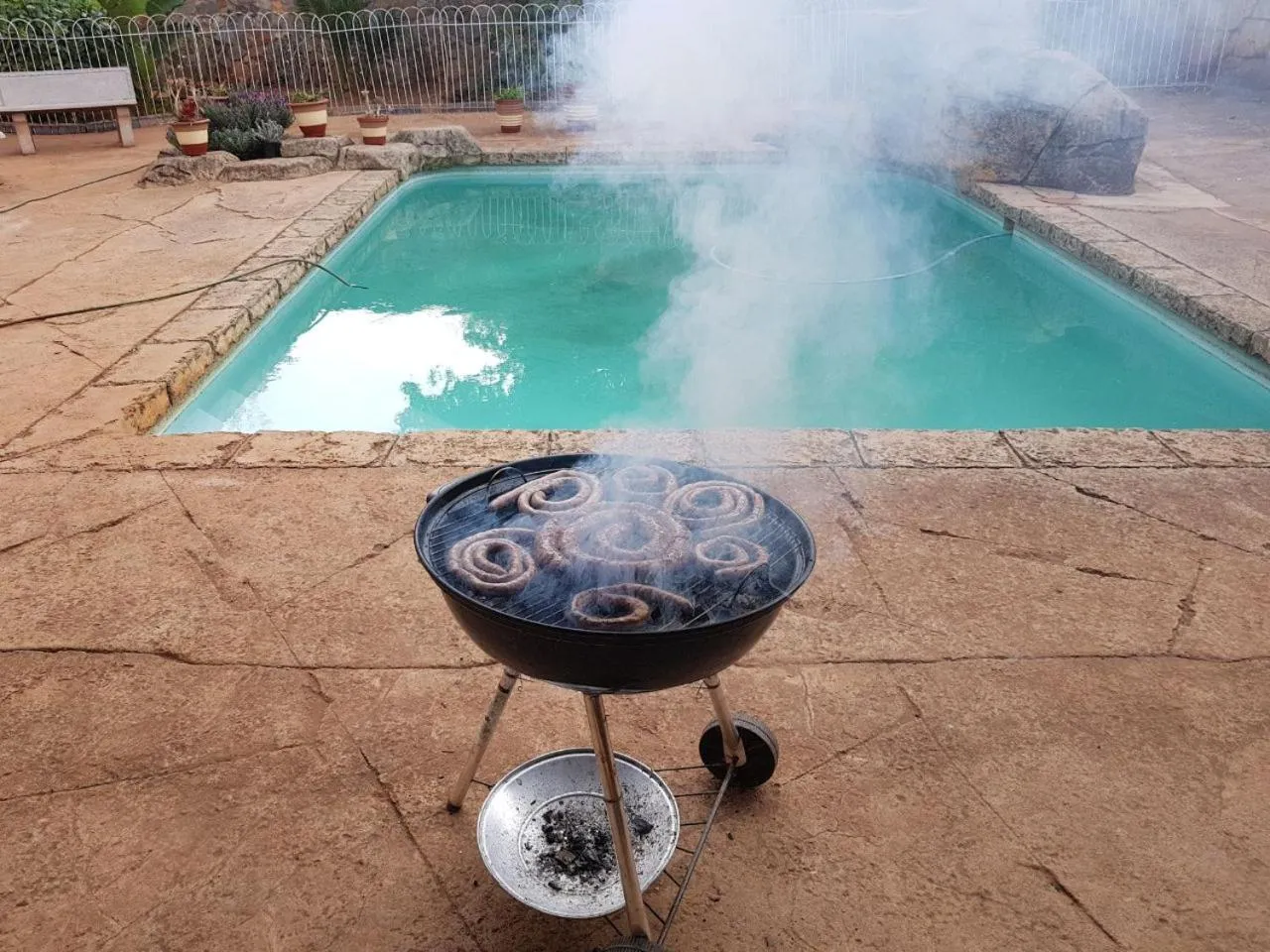 BBQ facilities in Upper Houghton Guesthouse