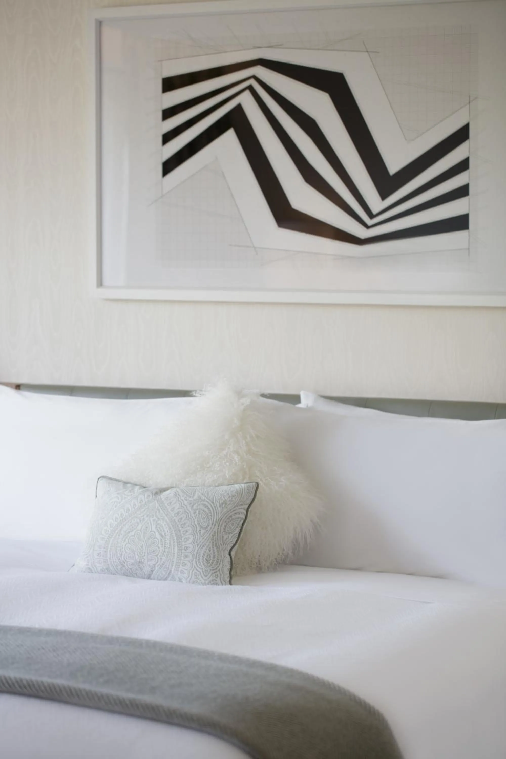 Bedroom, Bed in Conrad Dublin