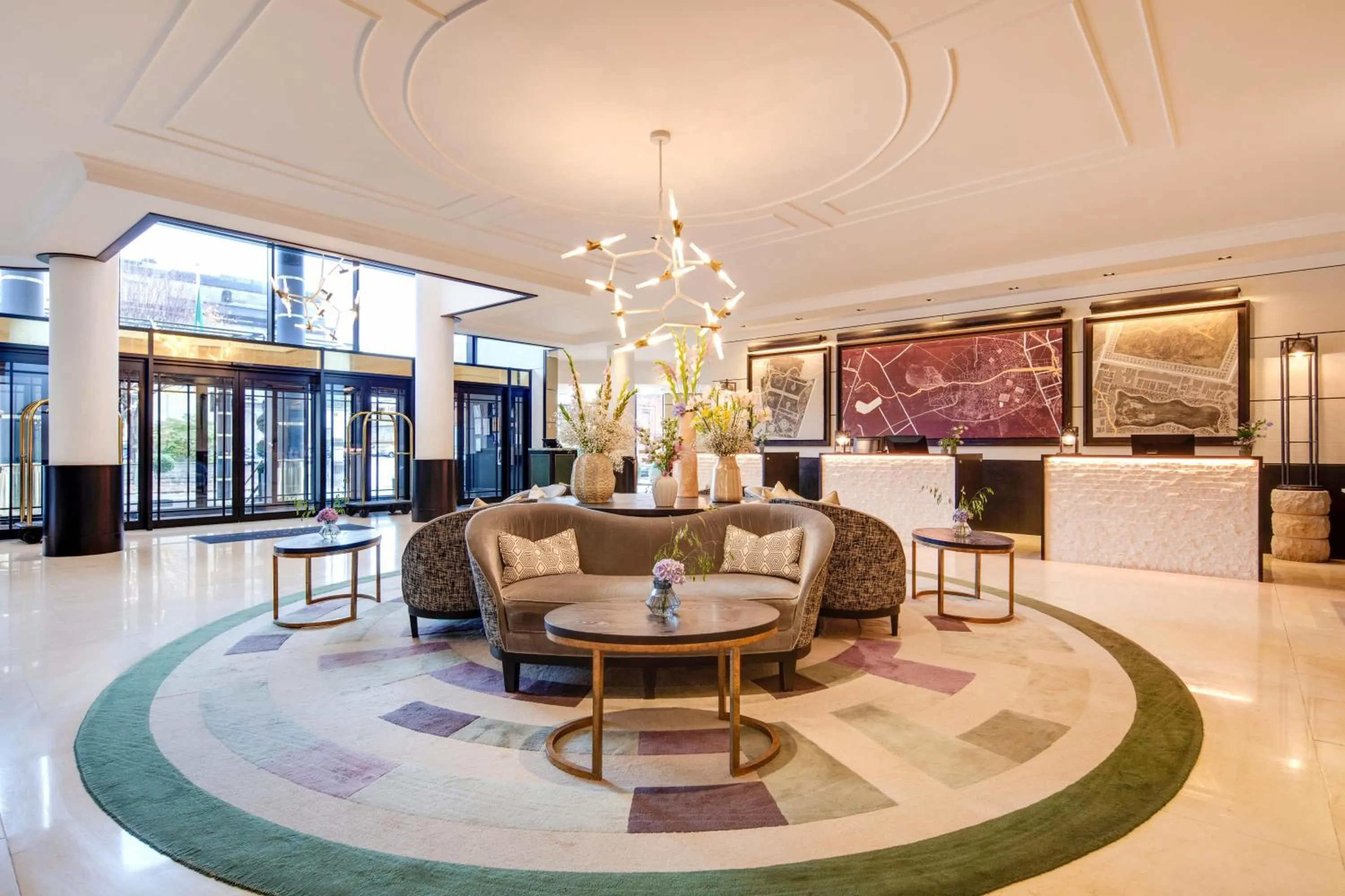 Lobby or reception in Conrad Dublin