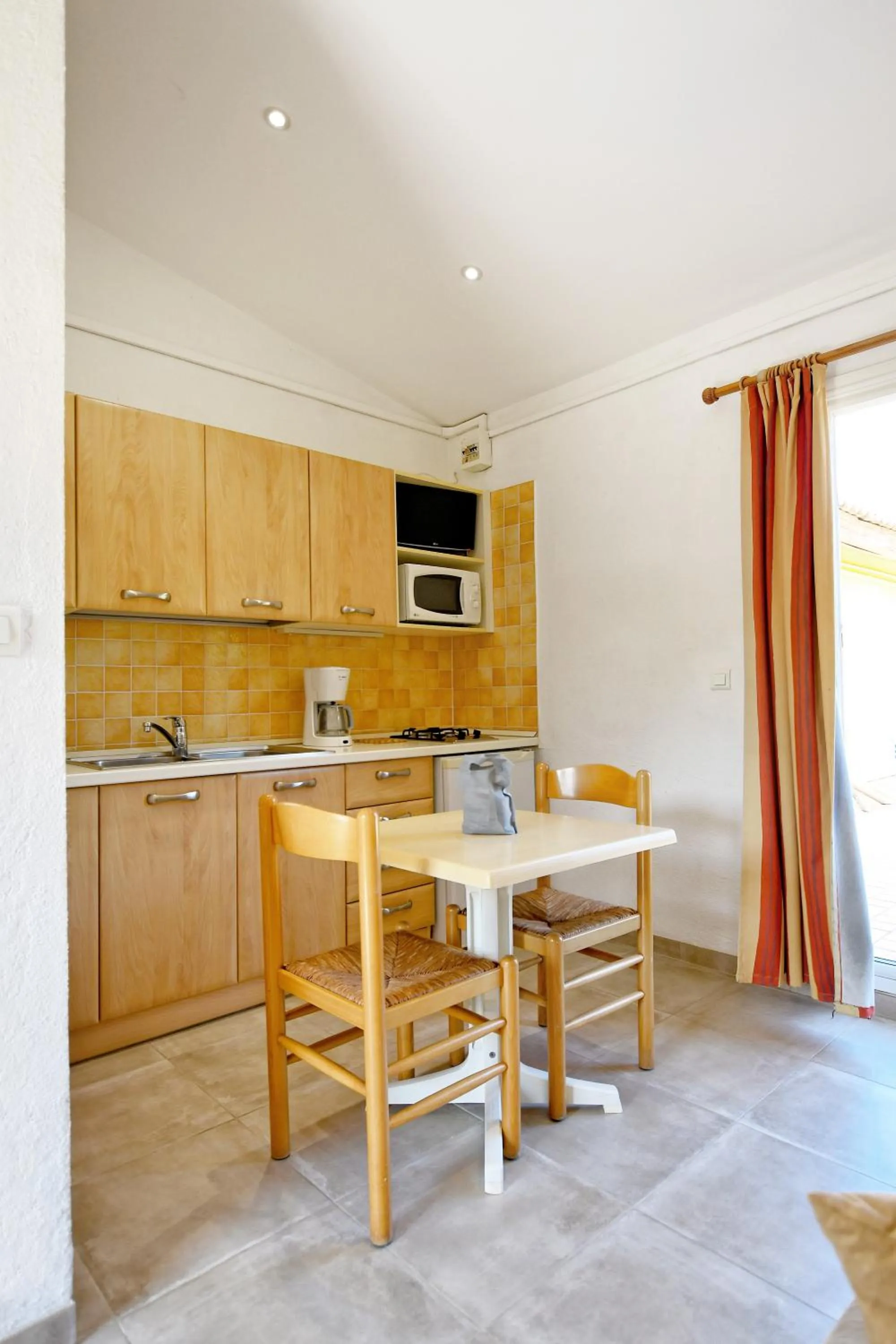 Kitchen or kitchenette in Résidence Les Castors