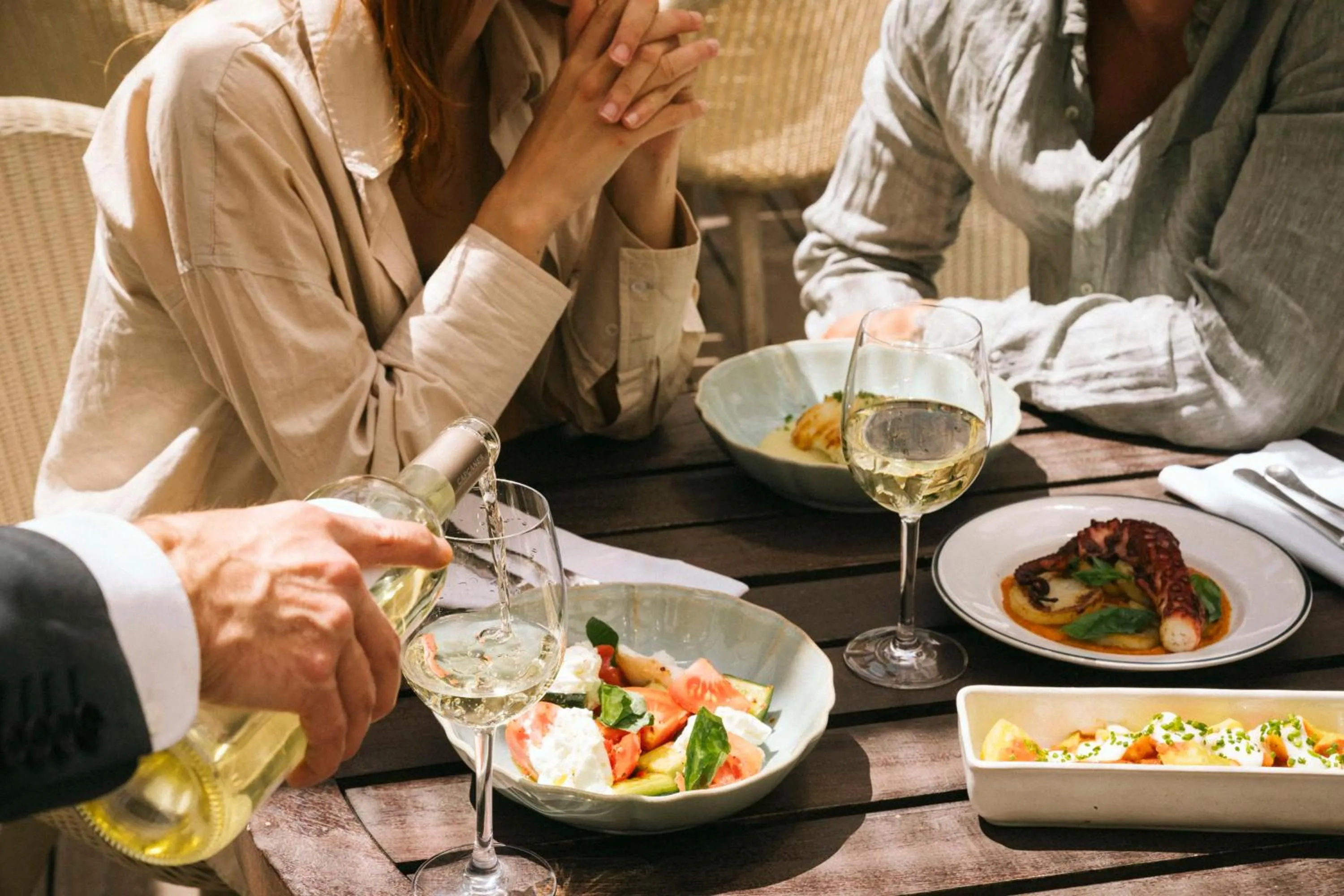 Restaurant/places to eat in Radisson Blu 1882 Hotel, Barcelona Sagrada Familia