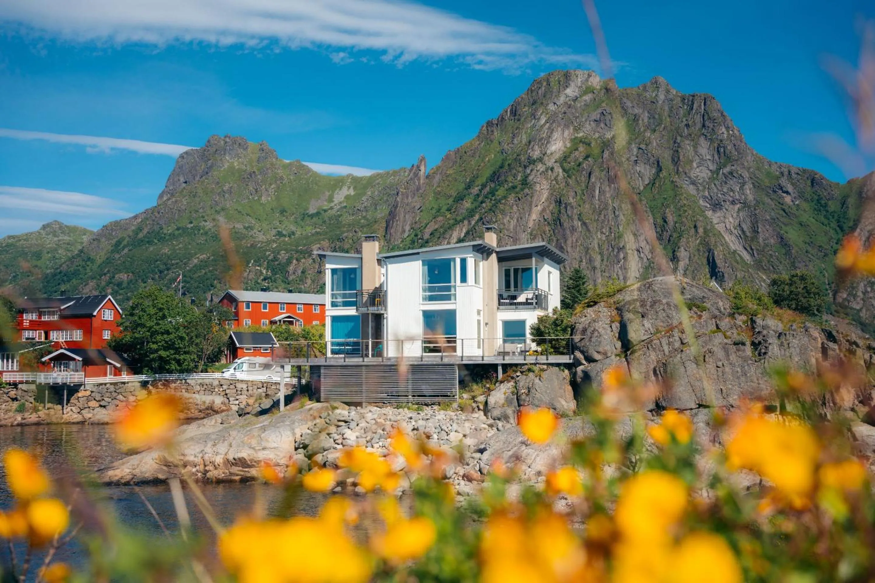 Facade/entrance in Svinøya Rorbuer